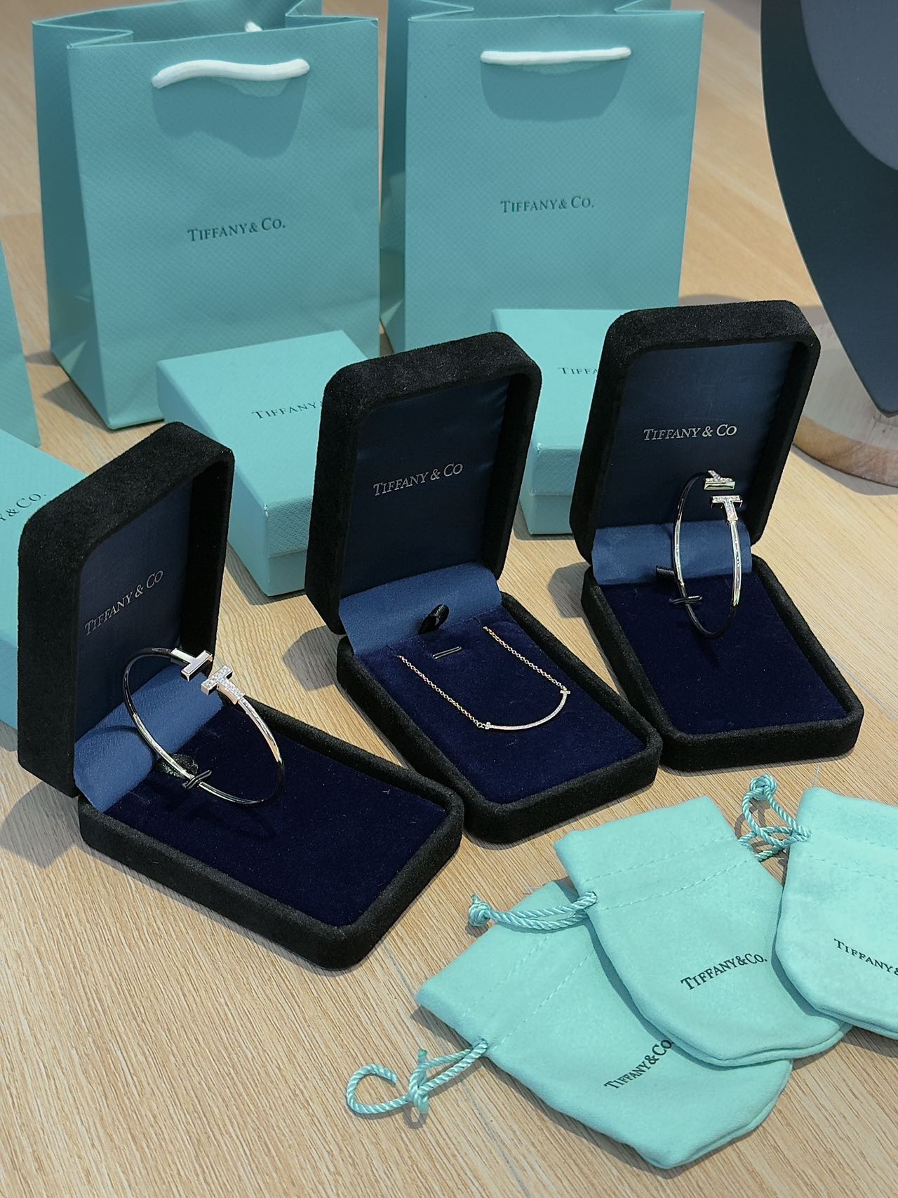 monochromatic palette—styled with a tailored blazer or cardigan—jewelry - Comprehensive 2