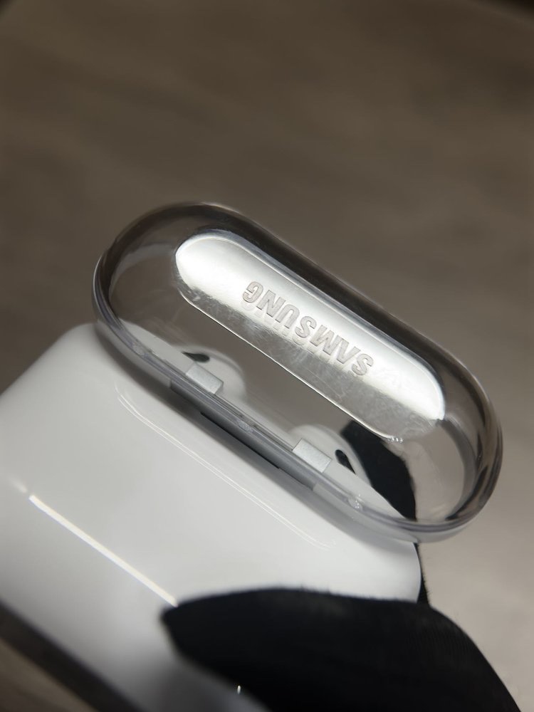 While earlier reports indicated that Apple’s upcoming AirPods might feat - Comprehensive 5