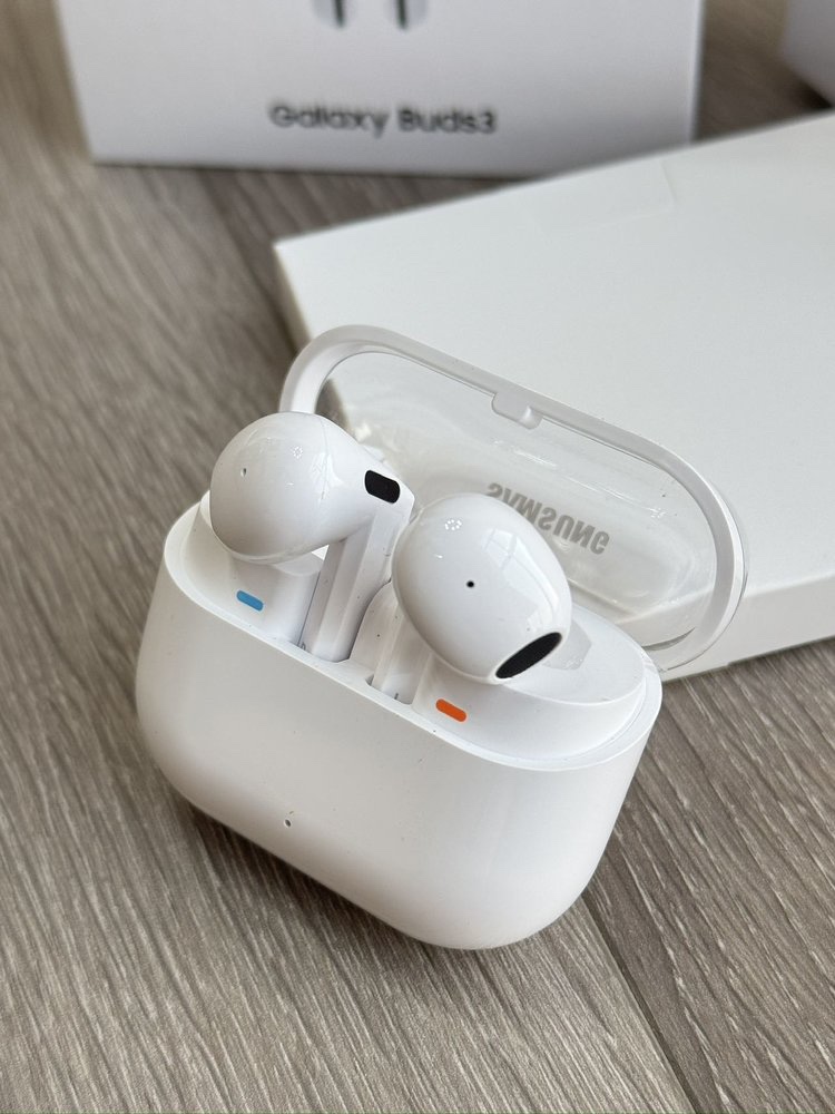 2. Galaxy Buds3 - Comprehensive 4