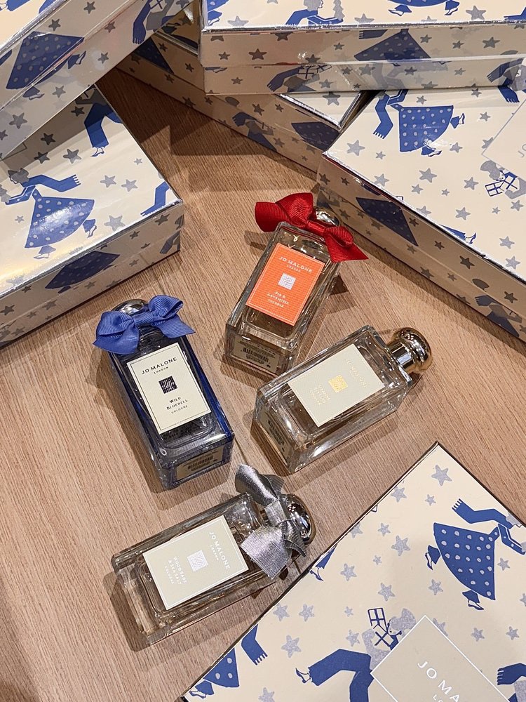 The winter new skin of this set is really beautiful, who knows! The bott - Comprehensive 8
