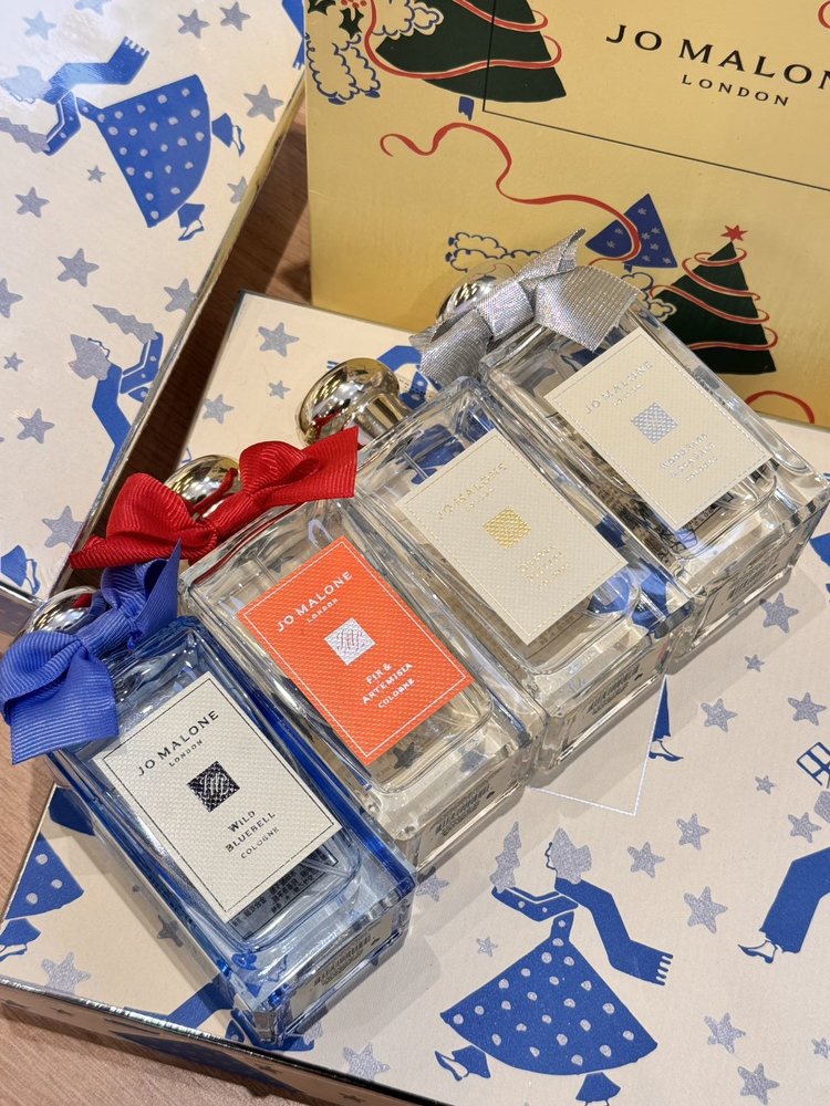 paired with the same gift bag to wrap the heart again, making the - Comprehensive 4