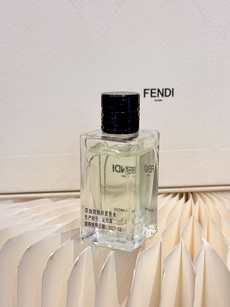SEMPRE MIO and CIAO AMORE embody the fourth generation of the Fendi - Comprehensive 4