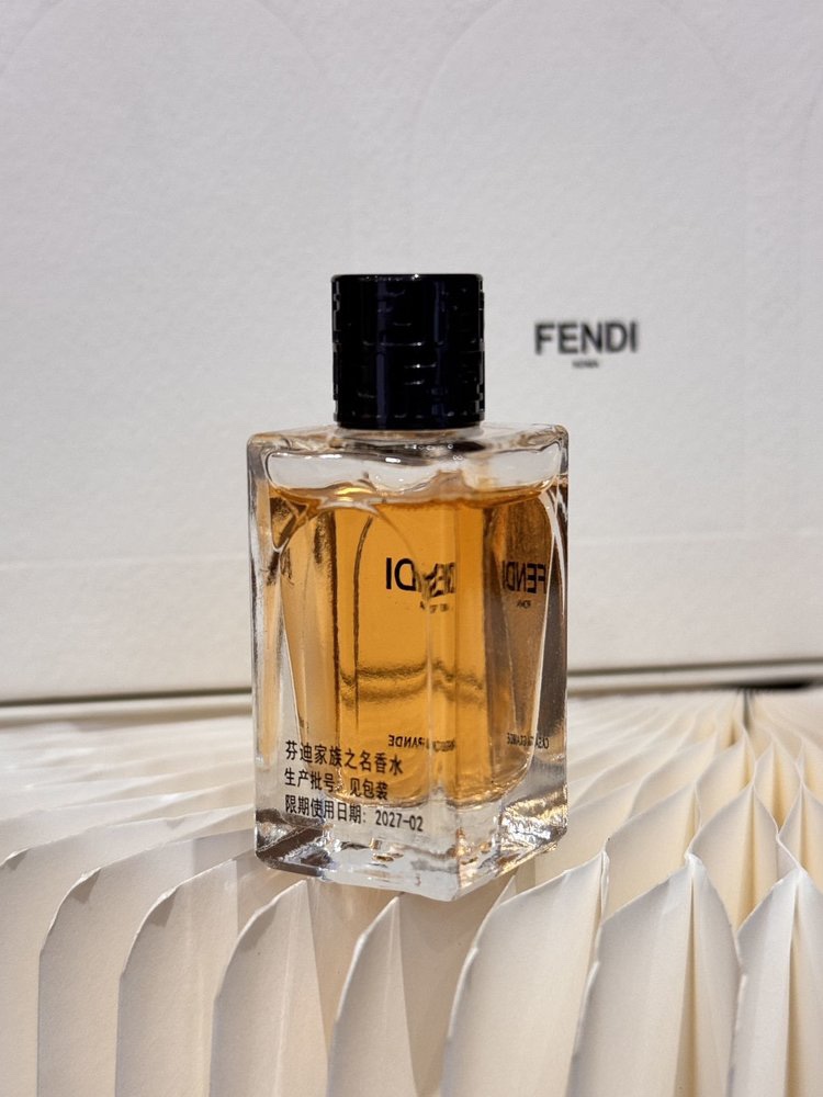 Fendi Luxury Haute Parfumerie Fragrance Perfume Ref 2