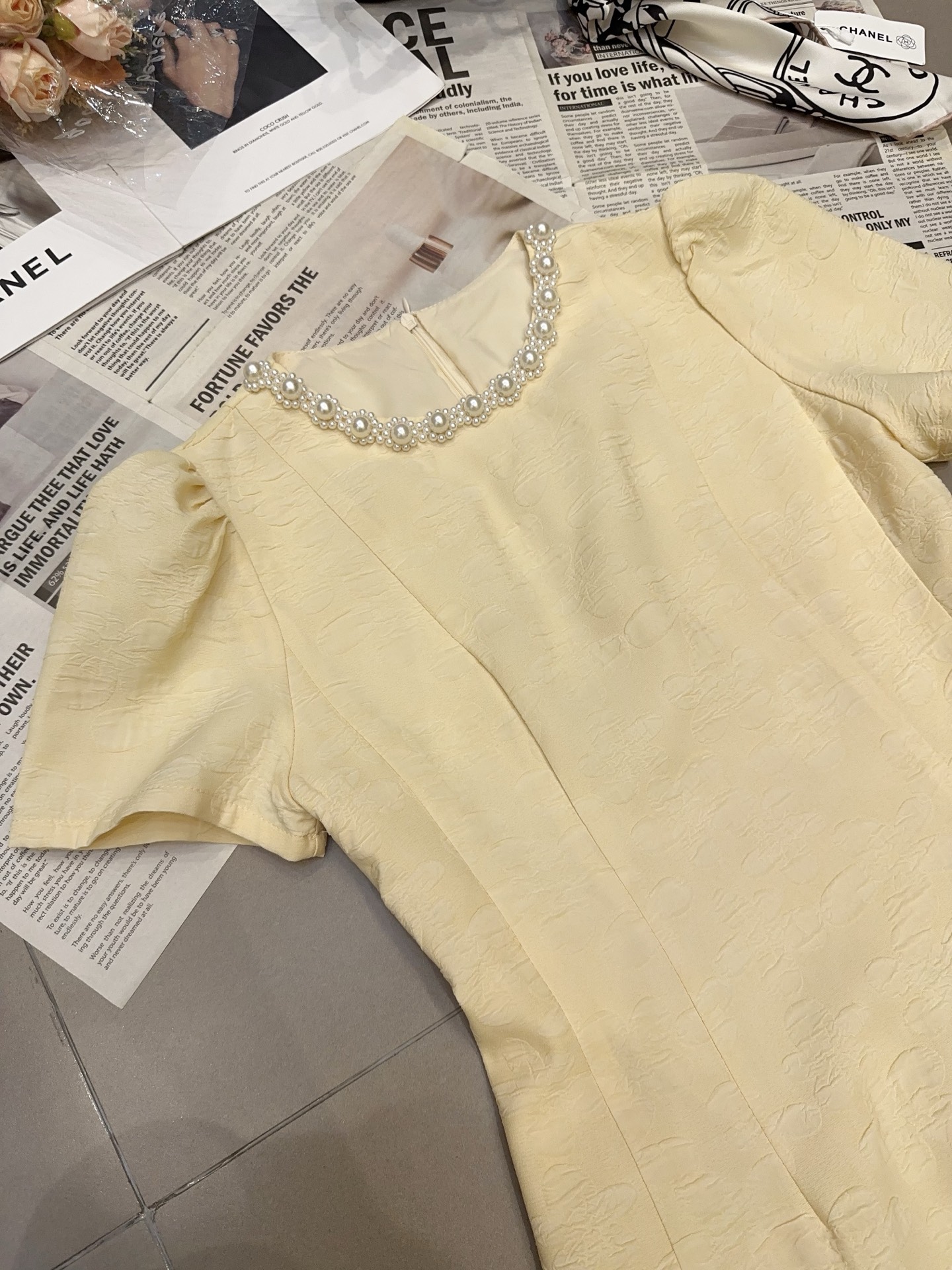 Elegant French Style Pearl Collar Dress - Chic and Sophisticated 7 i1746443168084 1969 0 6