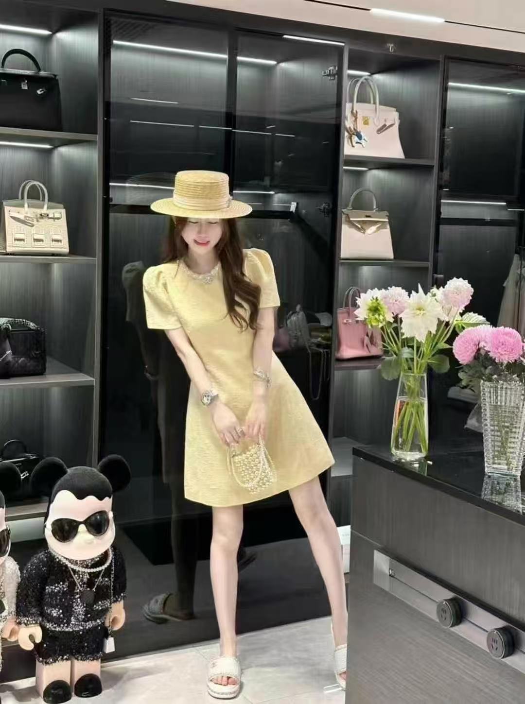 Elegant French Style Pearl Collar Dress - Chic and Sophisticated 2 i1746443168855 586 0 2