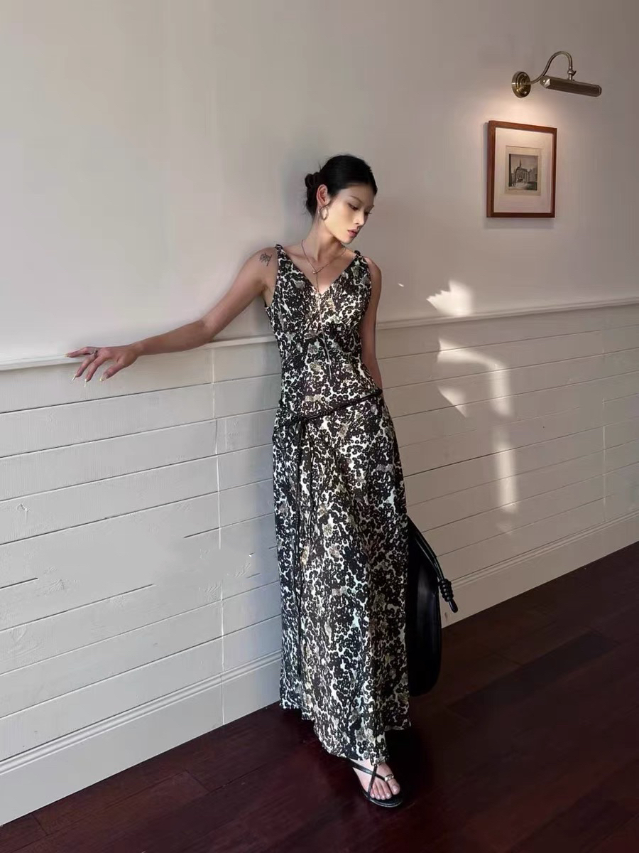 High-end Female Clothes: Marni Quality with Unique French Ink Twist - 图片 2