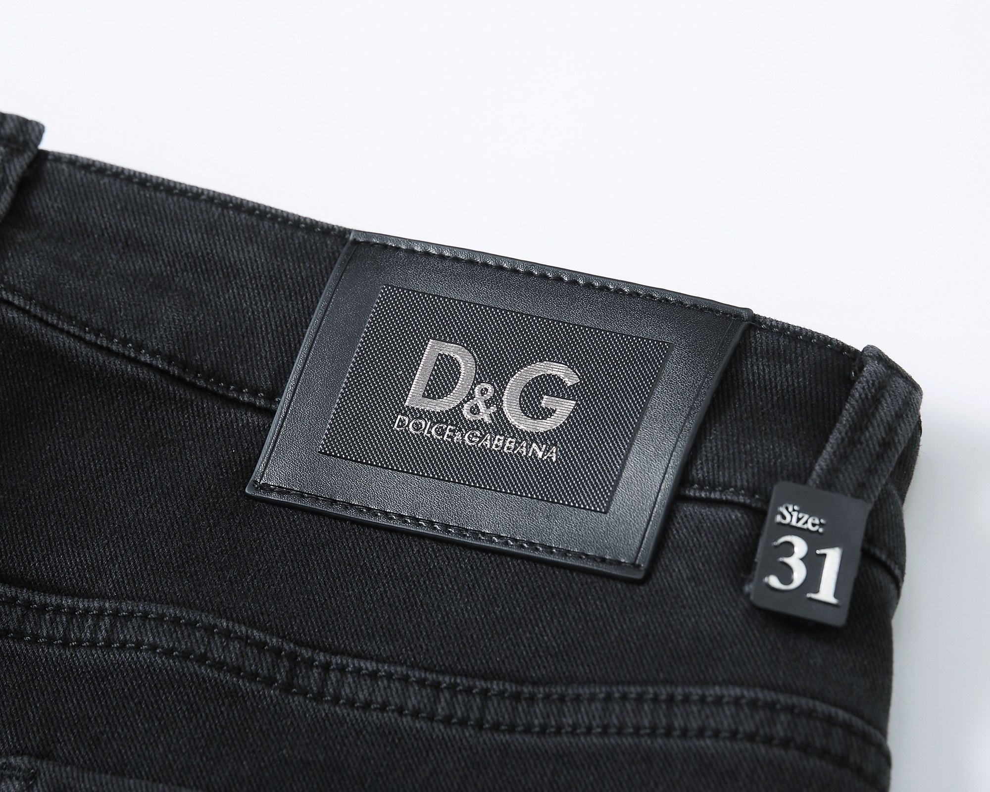  DG  男士牛仔裤原厂原布原洗水！进口原版水洗弹力面料，复杂的手工艺叠加，任何一个洗水环节多停留几秒都