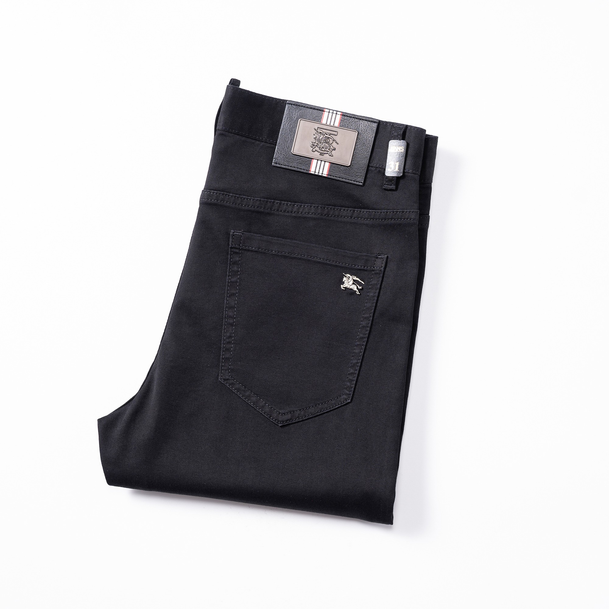 NO:459586,Burberry Spring and Summer Men's original single casual jeans, heavy recommendation!  Quality 'Niu Beer' This model uses original exclusive fabric!  The craftsmanship is top-notch, and the design of Eagle Head logo hardware decoration!  The three-dimensional sense is extremely stunning and stunning. The pattern is presented by the iconic brand pattern. It has a very distinctive and high-end and fashionable look, which strongly demonstrates the identity!  In addition, it has a lot of cotton feel, both comfort and breathability, extremely delicate touch, and excellent skin-friendly!  The details are perfect, with all kinds of exquisite and exquisite, with a strong sense of styling, full of upper body styles, and belongs to the unique type on the market!  Size 29-38, Burberry, jeans, alexander wang19860909巴宝莉 春夏男士原单休闲牛仔裤,重磅推荐！品质“牛啤” 此款所运用原版专属面料！还是工艺都堪称顶尖,设计鹰头logo五金修饰！立体感极强,视觉极其惊艳震撼,图案由标志性的品牌图案呈现,辨识度非常鲜明且高级时髦,有力彰显身份！此外棉感十足,舒适性与透气性兼备,触感极为细腻,亲肤性绝佳！细节完美如斯,各种精湛考究 造型感极强,上身型款十足,属于市面独一无二的类型！尺码29-38,,burberry,jeans,alexander wang,Men's clothing