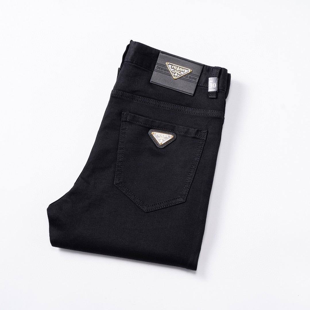 NO:453684,Prada Men's Jeans Original Original Clothing Original Wash Water!  Imported original wash elastic fabrics, complex handicrafts superimposed, any wash process will become a completely different color effect after a few more seconds, so it is more precious, especially long-lasting and odor-resistant... Use the best tannin elastic texture, genuine leather leather cards, high-quality metal accessories... to create a unique and original jeans style!  Original hardware accessories, super positive style, comfortable and breathable, extremely high grade, counter quality, and handsome upper body. Number of codes 29-38, prada, jeans, alexander wang19860909普拉达 男士牛仔裤原厂原布原洗水！进口原版水洗弹力面料,复杂的手工艺叠加,任何一个洗水环节多停留几秒都会变成完全不一样的颜色效果,所以越加珍贵,特别持久、耐味…… 选用上乘的丹宁弹力质感,真皮皮牌、高定的金属辅料……打造出独特及原创的牛仔裤款型！原版五金辅料,版型超正,舒适透气,档次极高,专柜品质,上身帅气十足. 码数29-38,,prada,jeans,alexander wang,Men's clothing