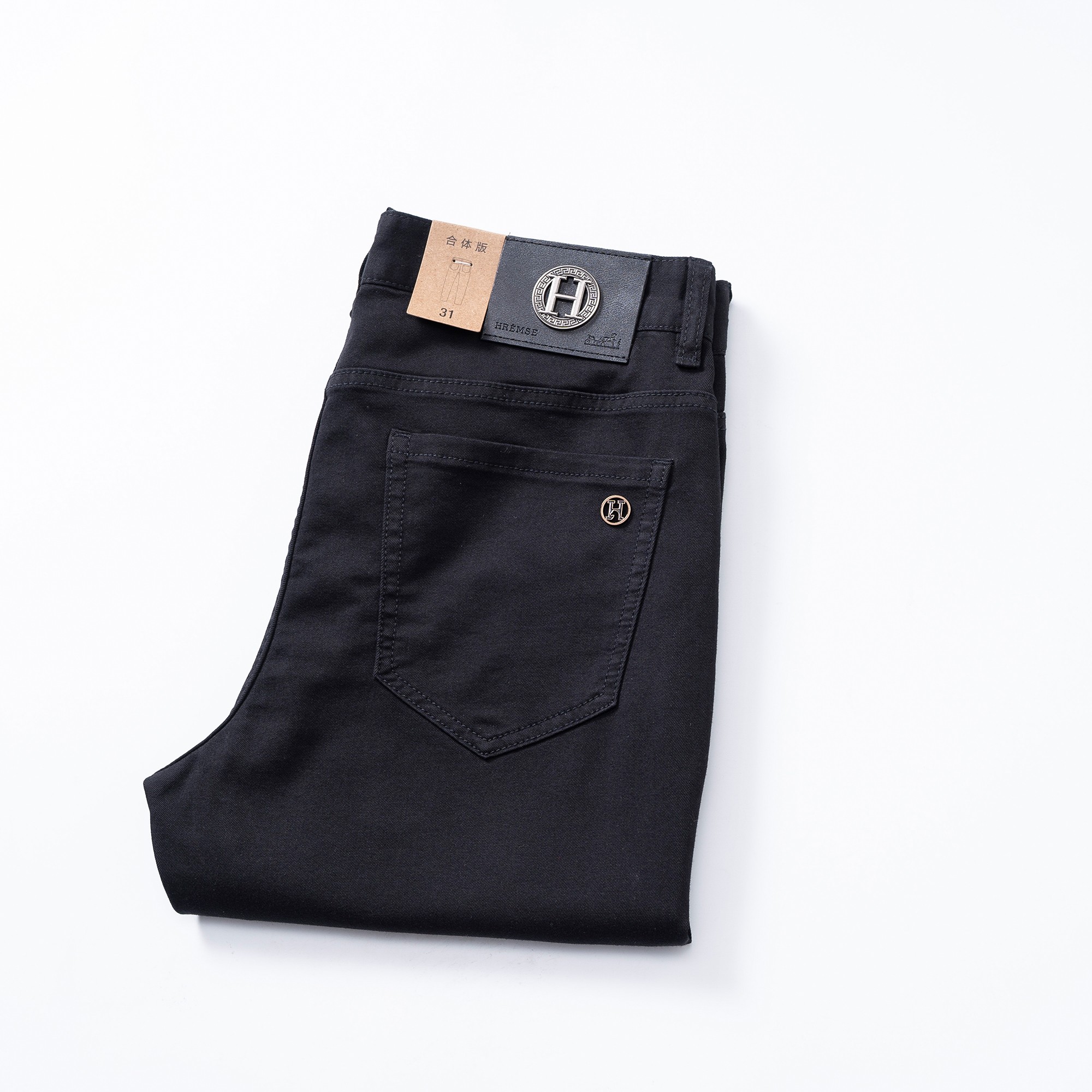 NO:732937,Hermes 2026ss new slim straight jeans for spring and summer, perfect washing process, customized top hardware logo, exclusive customized micro-elastic fabric, code number 29-38,,hermes,jeans,19860909爱马仕 2026ss春夏新款修身小直筒牛仔裤 完美洗水工艺 定制顶级五金logo 独家定制微弹面料 码数29-38,,hermes,jeans,,Men's clothing