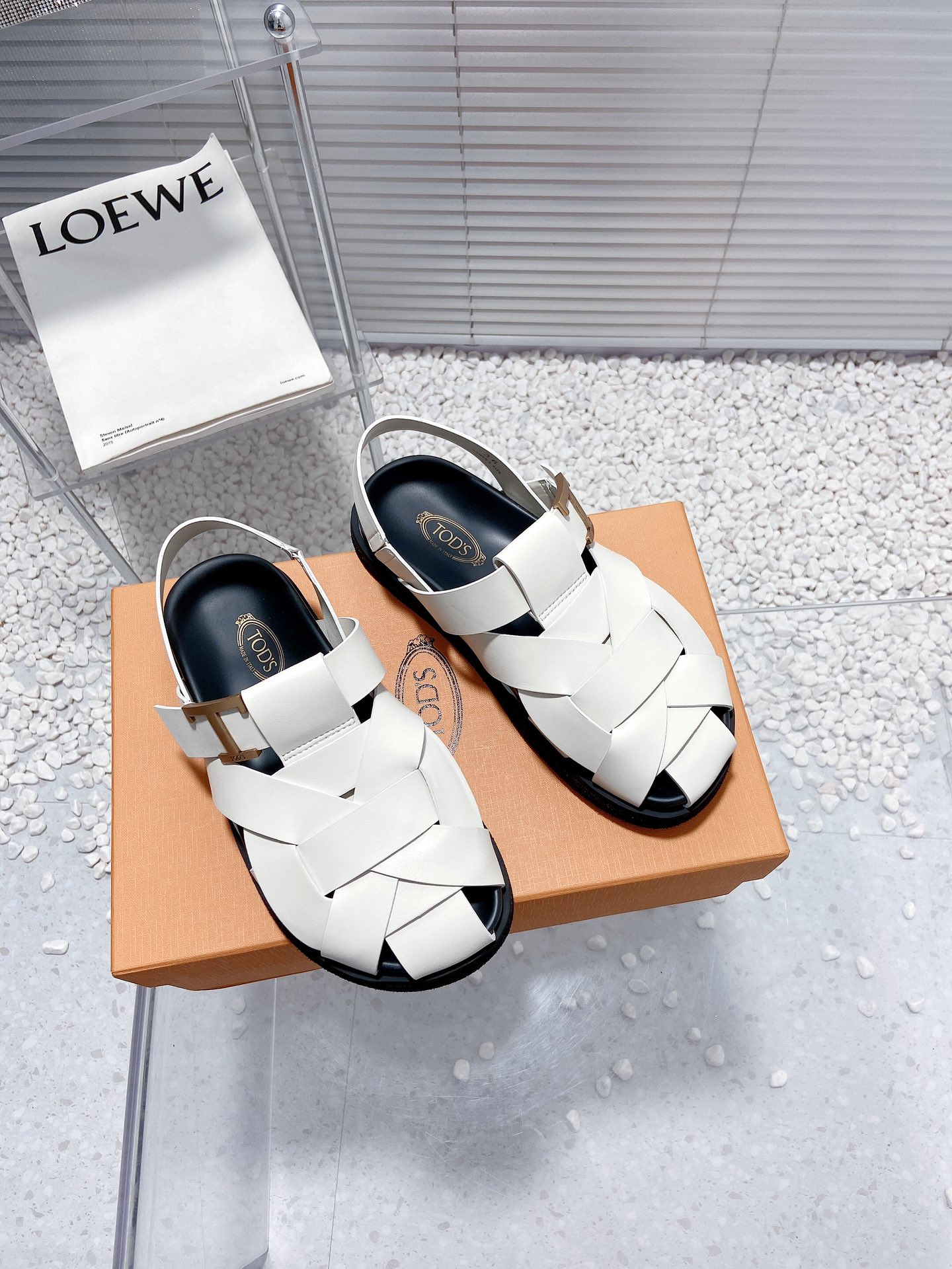 Exclusive Top Edition Roman Sandals: Custom Retro Gold Cowhide, Original Light Base. - 图片 3