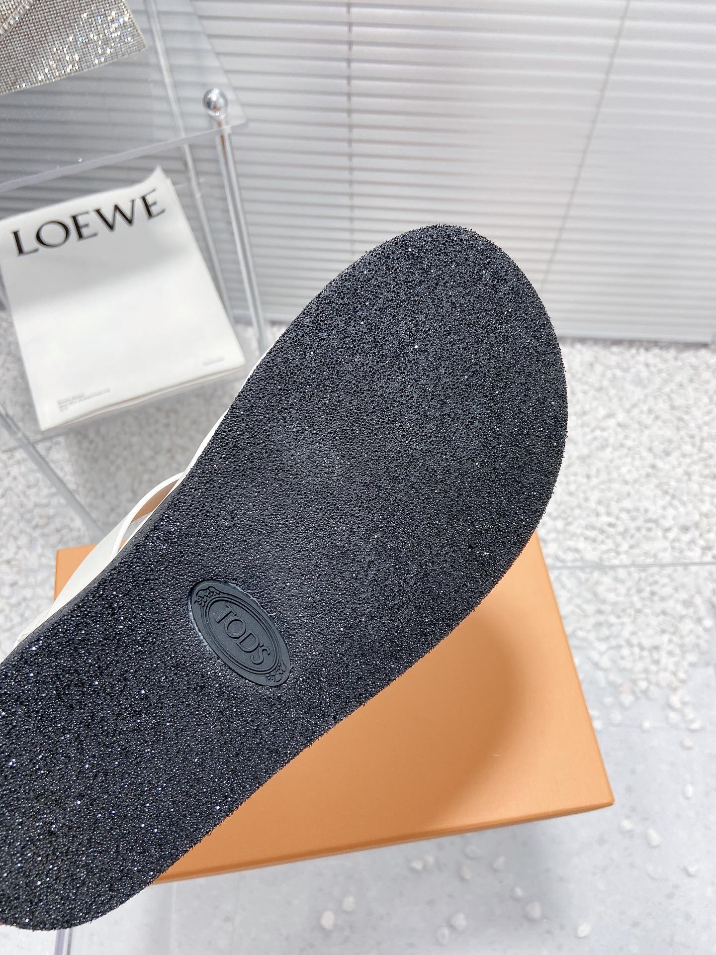Exclusive Top Edition Roman Sandals: Custom Retro Gold Cowhide, Original Light Base. - 图片 9