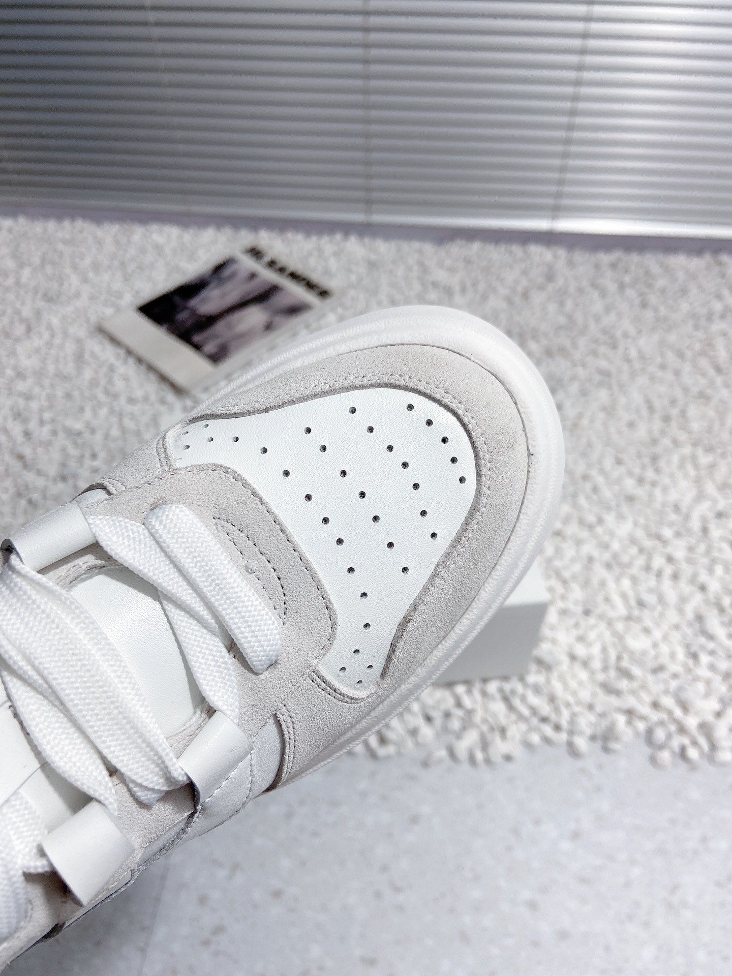 ASH Sustainable Green Sneakers: Latest Panda Shoes with Thick Base and Eco-Friendly Materials - 图片 8