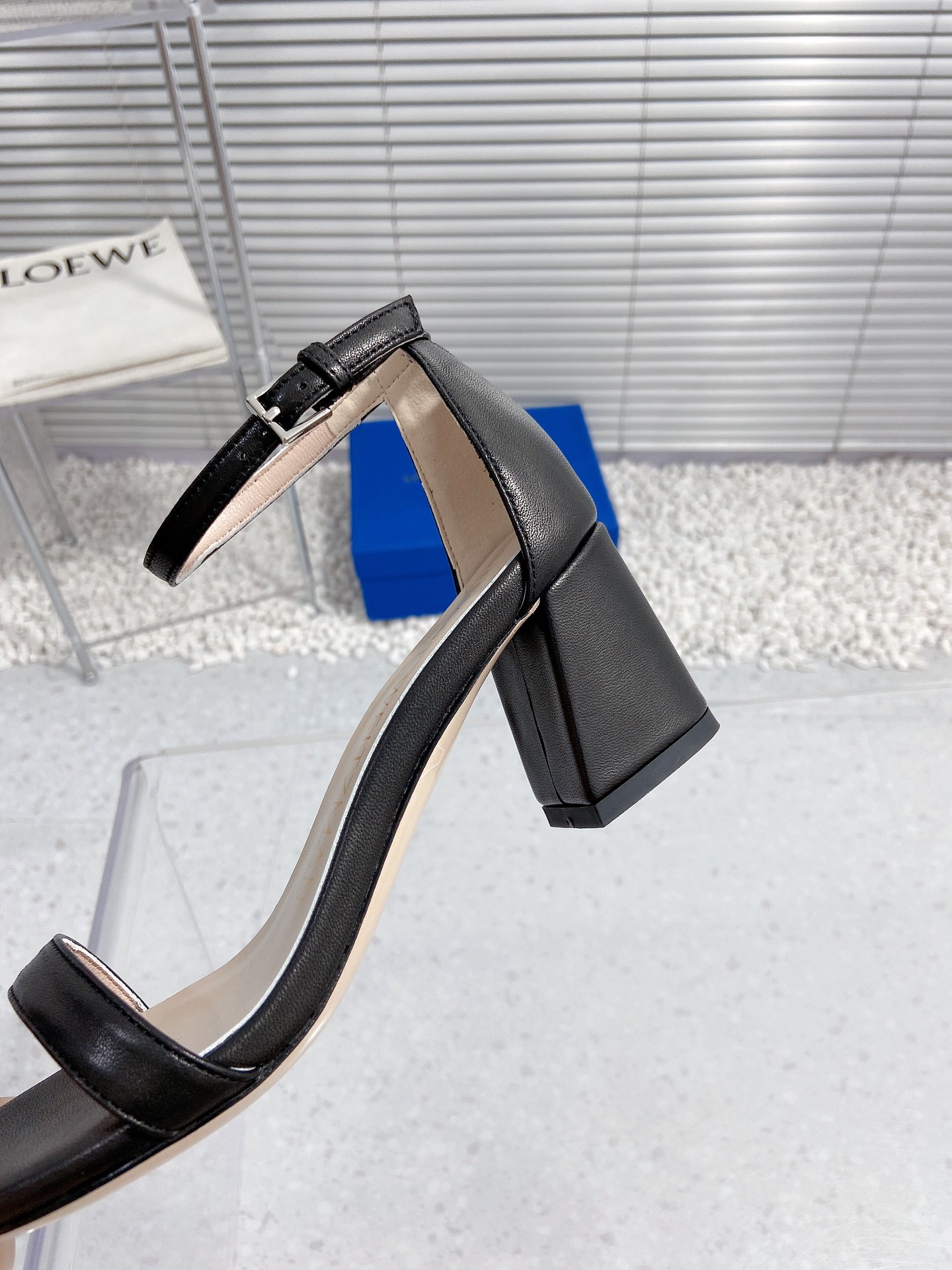 New S.W. Heel Sandals: Sheepskin Shoes with 6.5cm High Heel, Sizes 35-39 - 图片 7