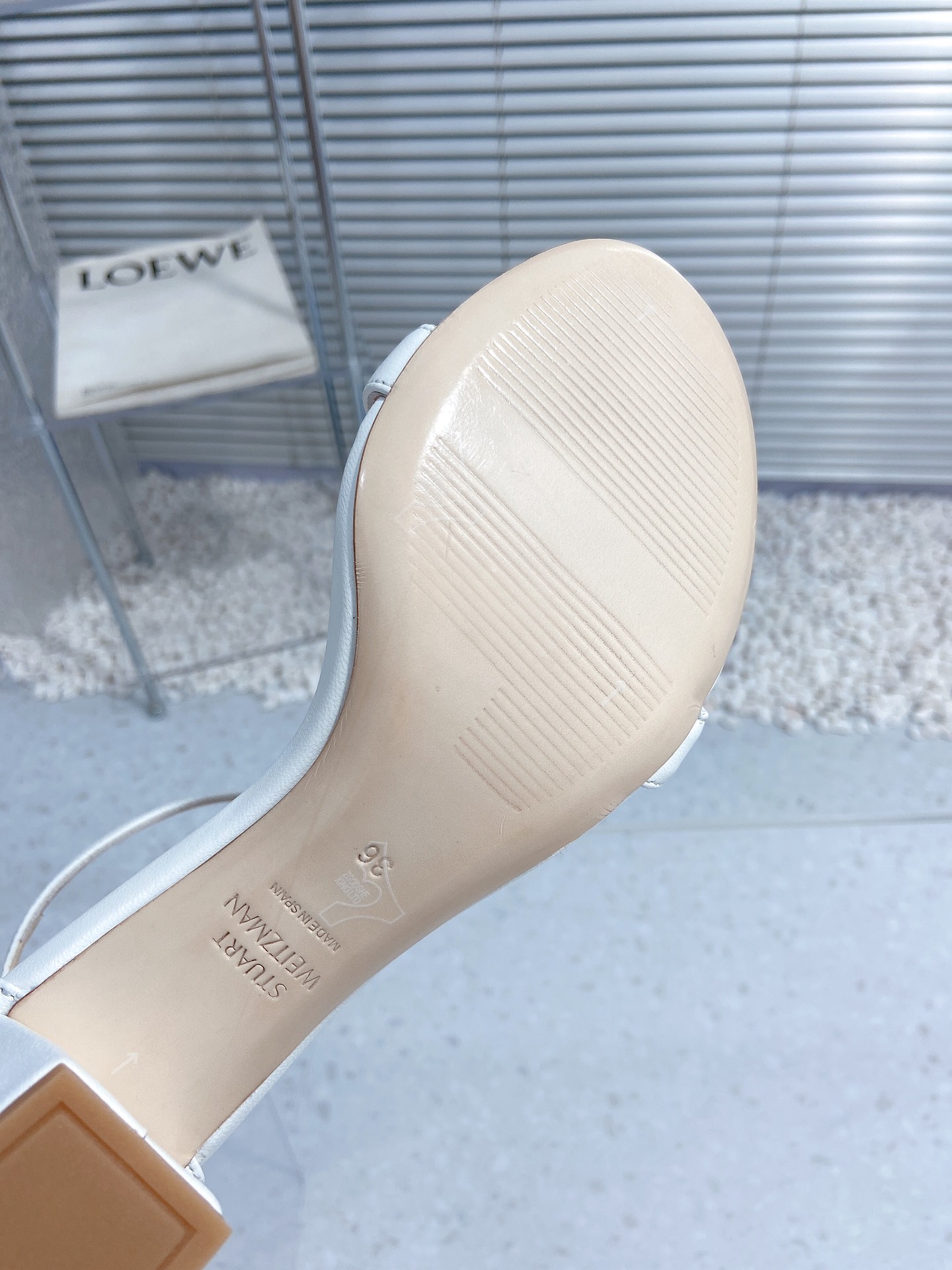 New S.W. Heel Sandals: Sheepskin Skin, 6.5cm High, Full Packaging, 35-39 Yards - 图片 9