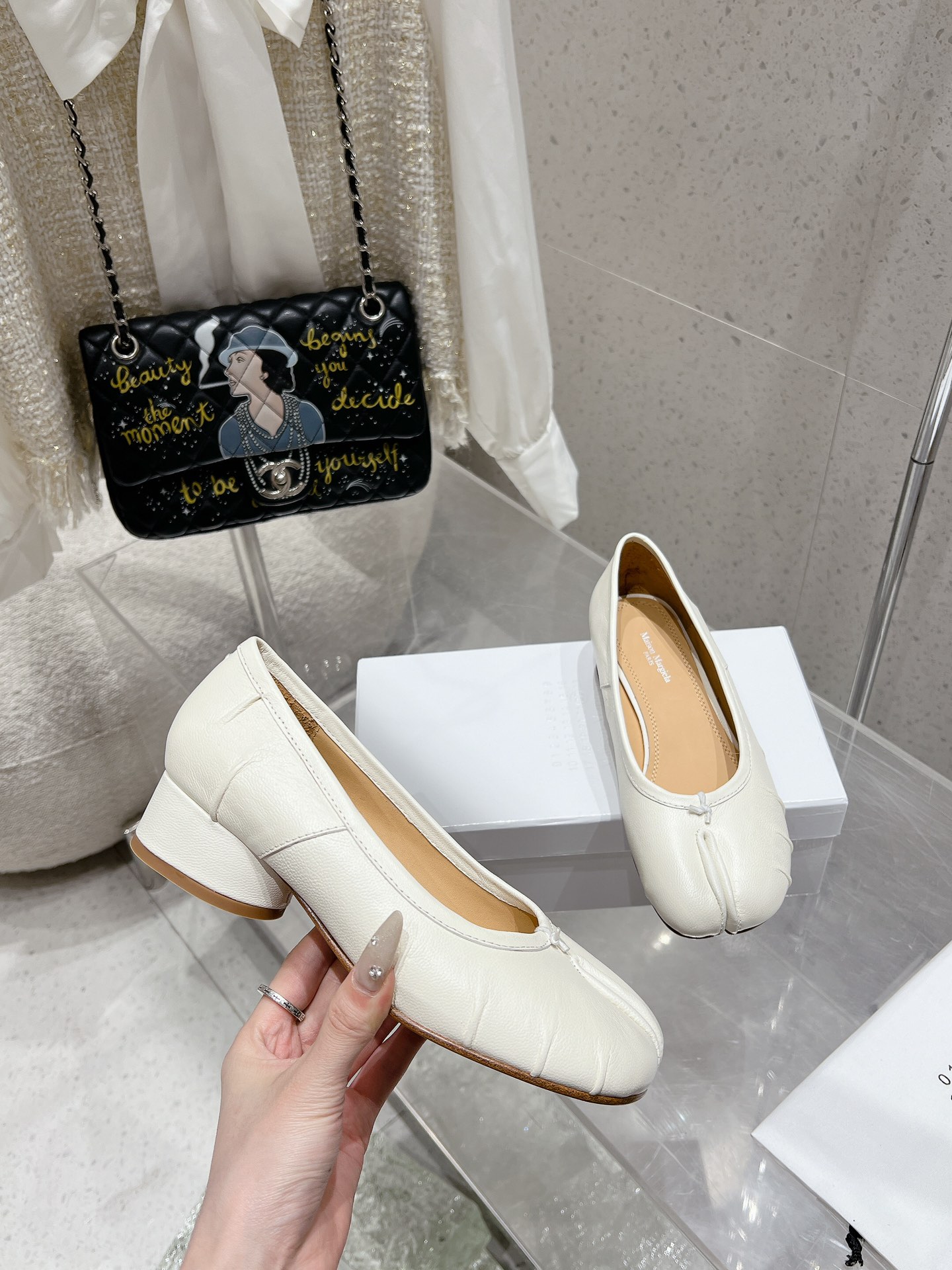 Maison Margiela MM6 24ss Ballerinas Wrinkled Tabi Leather Ballet Shoes 1 Maison Margiela MM6 24ss Ballerinas Wrinkled Tabi Leather Ballet Shoes