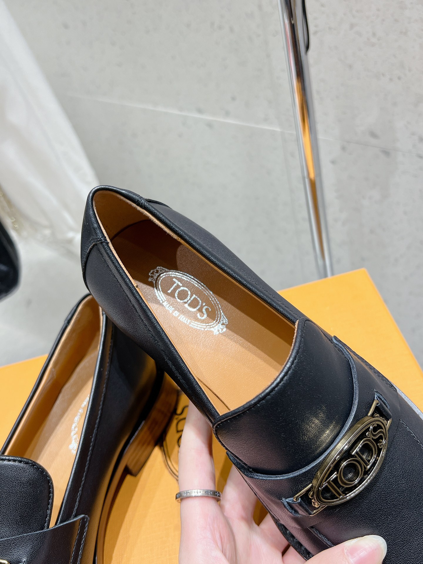 Top-End Retroglove Shoes: Classic British Style with Unique Details - 图片 7