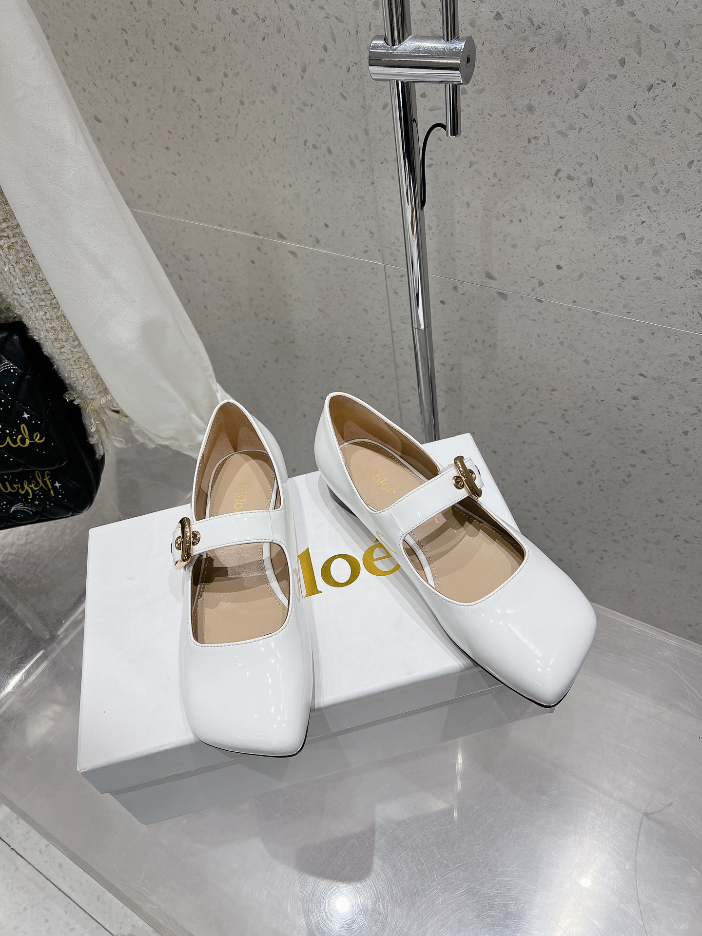 Hot New Mary Jane Ballet Shoes: Stylish and Comfortable, Made with Quality Materials. - 图片 3