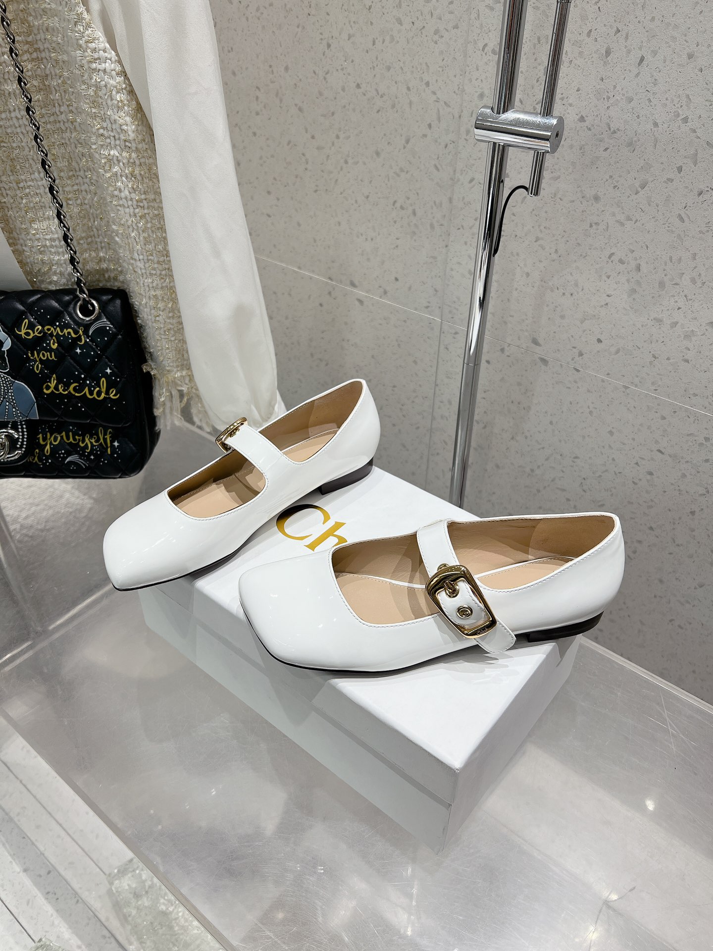 Hot New Mary Jane Ballet Shoes: Stylish and Comfortable, Made with Quality Materials. - 图片 2