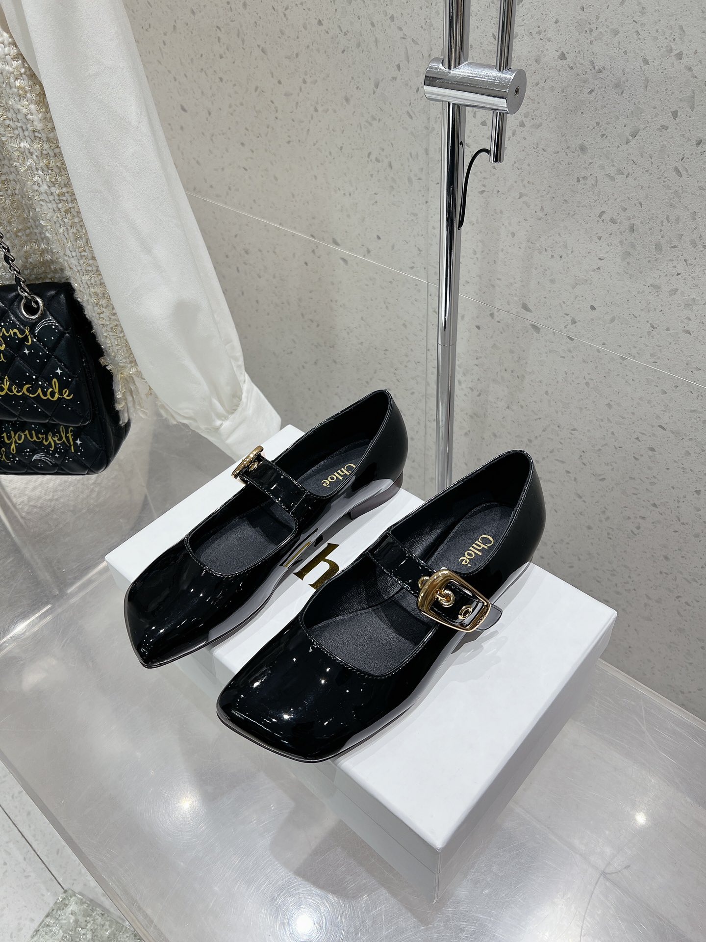 New Ballet Shoes: Stylish Design with Quality Materials, Perfect for Dance Enthusiasts