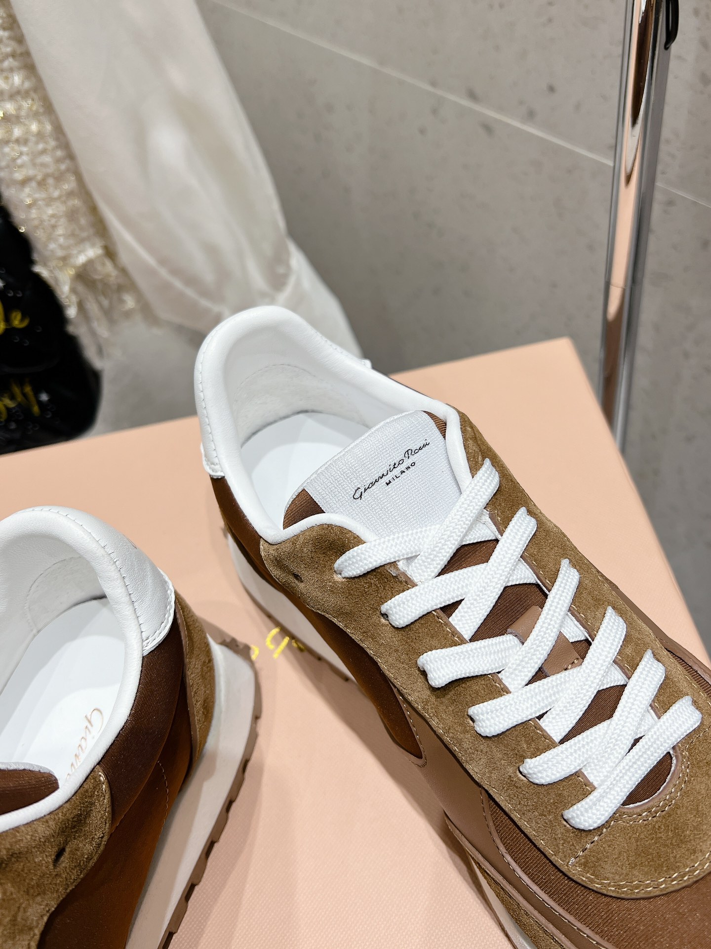“High-Quality Gianvito Rossi Shoes for Women and Men 35-45” - 图片 6