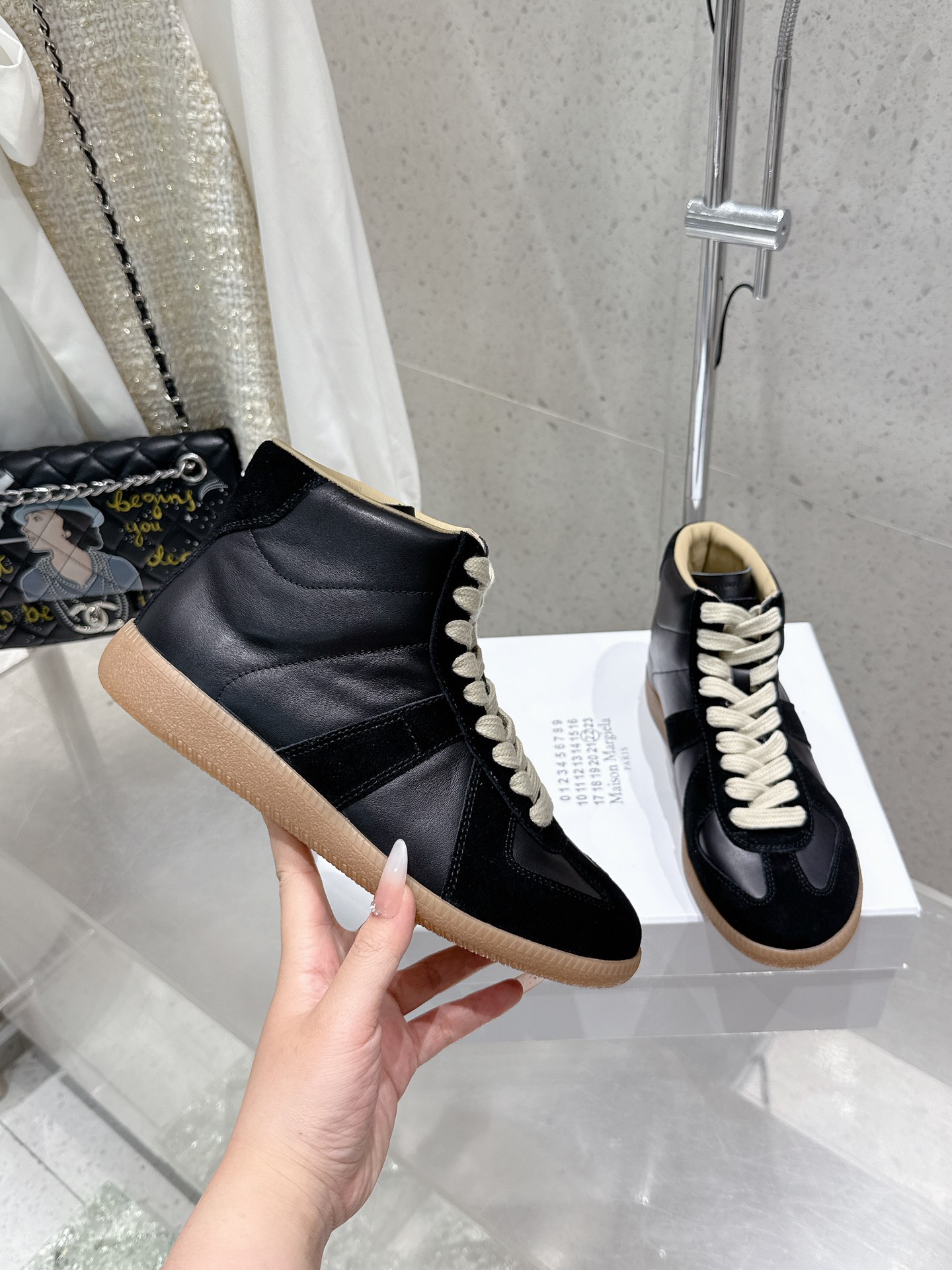 Maison Margiela MM6 Leather High-Top Sneakers Casual Shoes Unisex 2 i1740395907 693 4