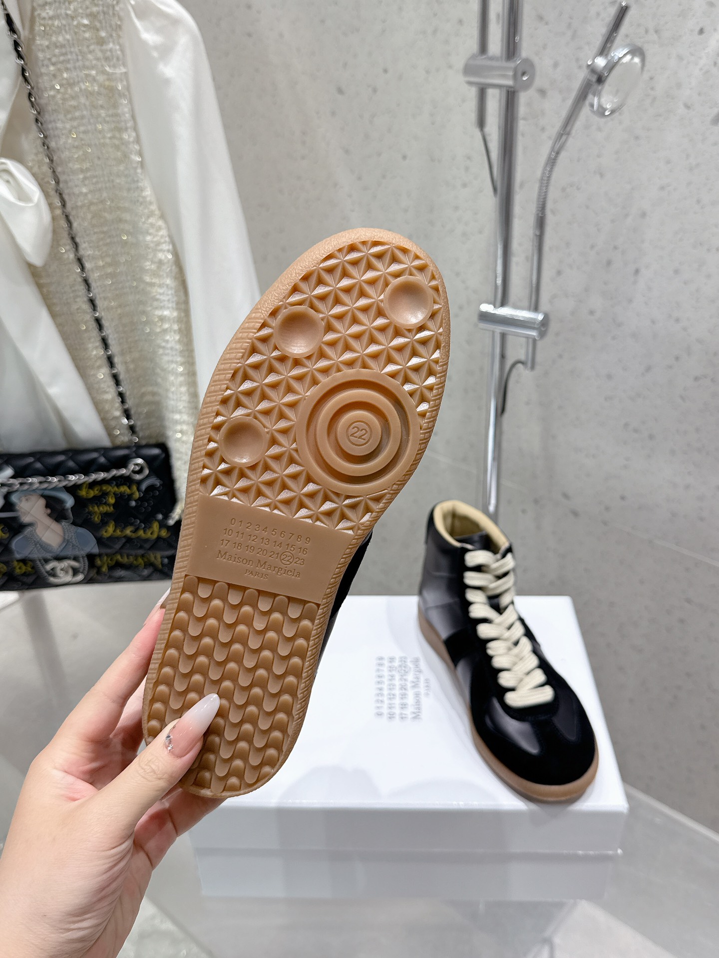 Maison Margiela MM6 Leather High-Top Sneakers Casual Shoes Unisex 10 i1740395908 1868 5