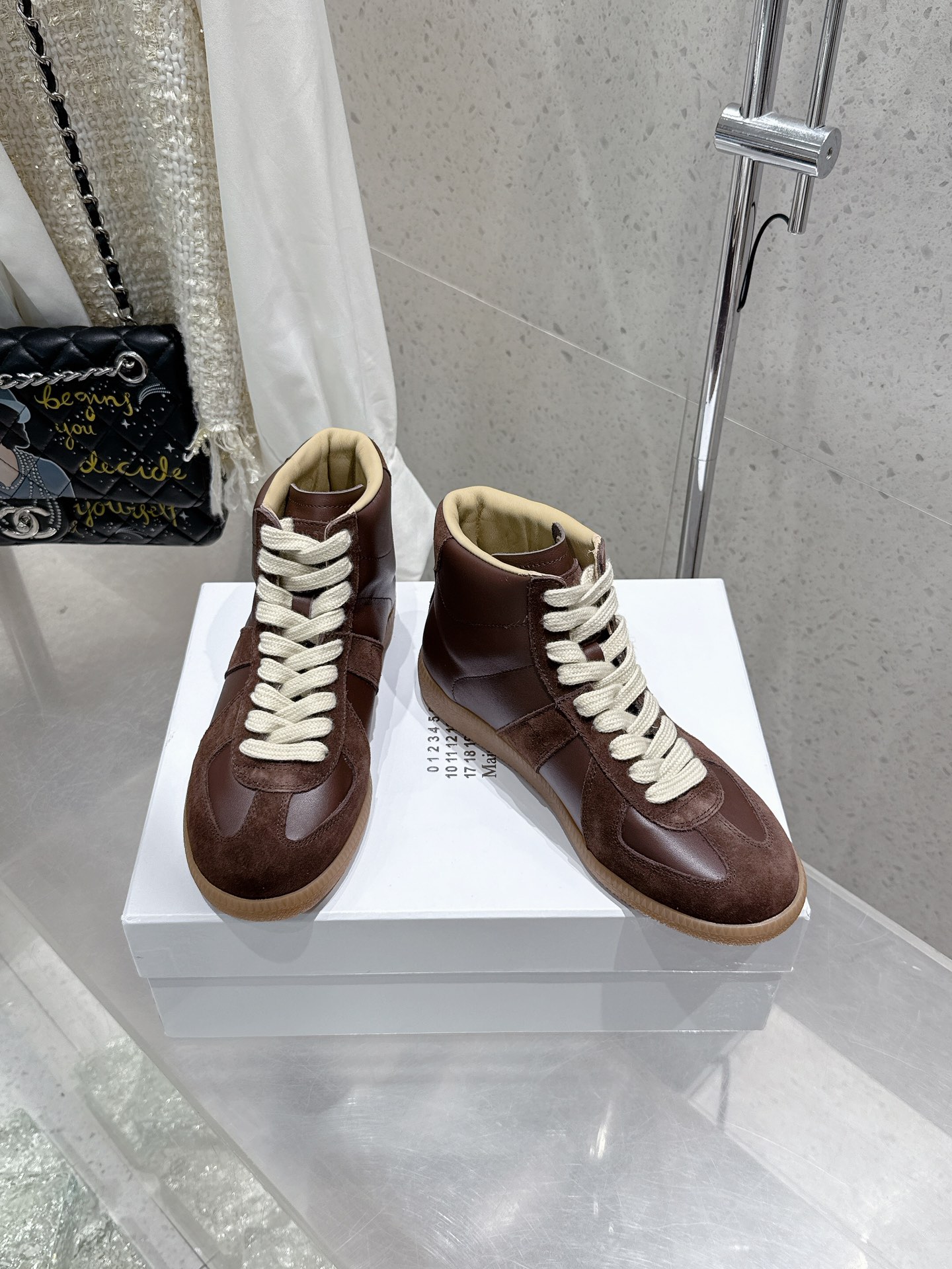 Maison Margiela MM6 High-Top Leather Sneakers Couple Casual Shoes 5 i1740395961 4437 1