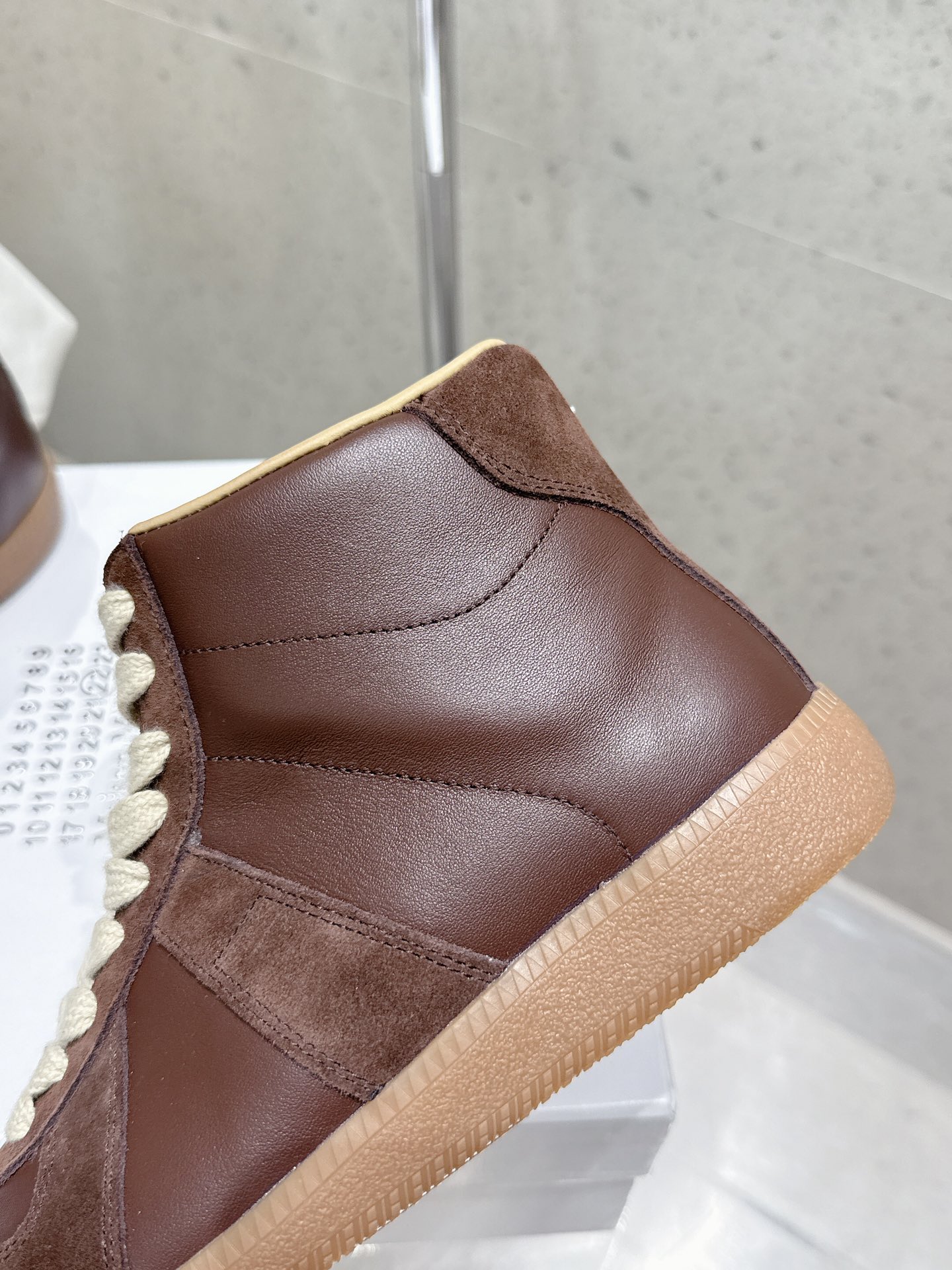 Maison Margiela MM6 High-Top Leather Sneakers Couple Casual Shoes 9 i1740395961 8198 5