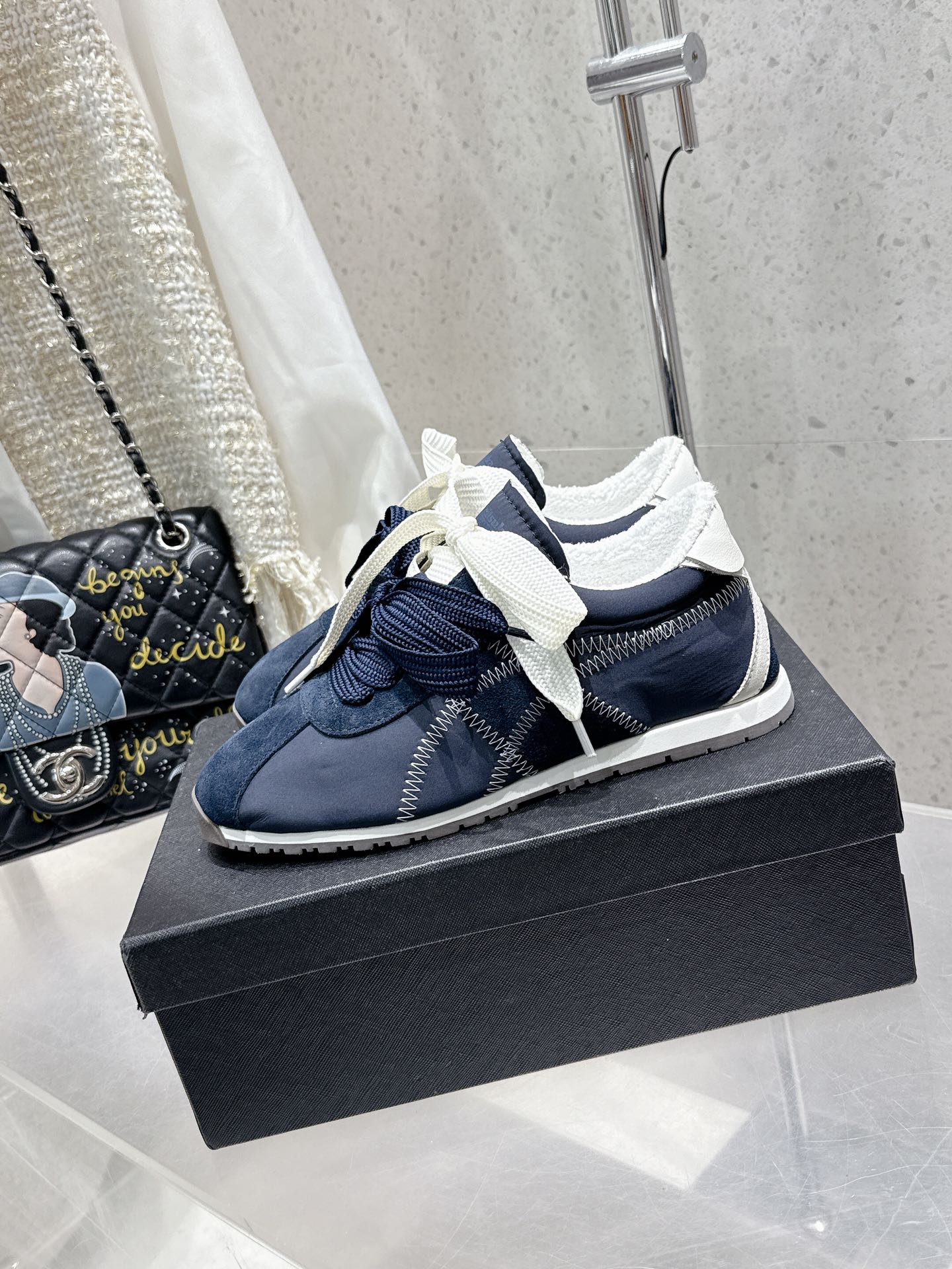 Onitsuka Tiger A55: Fashionable Leisure Sports Shoes with Handmade Perfection - 图片 3