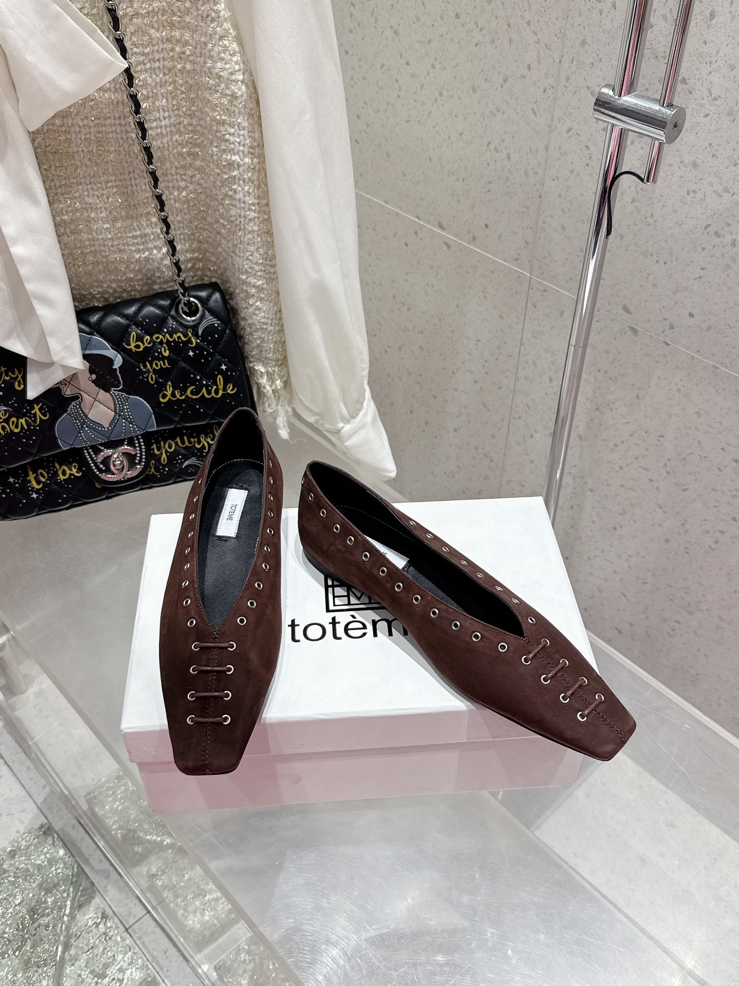 Toteme 2025/ss Mono-Shoes: Quality Italian Cosmopolitan Leisure Footwear with Sheepskin and Real Leather - 图片 3