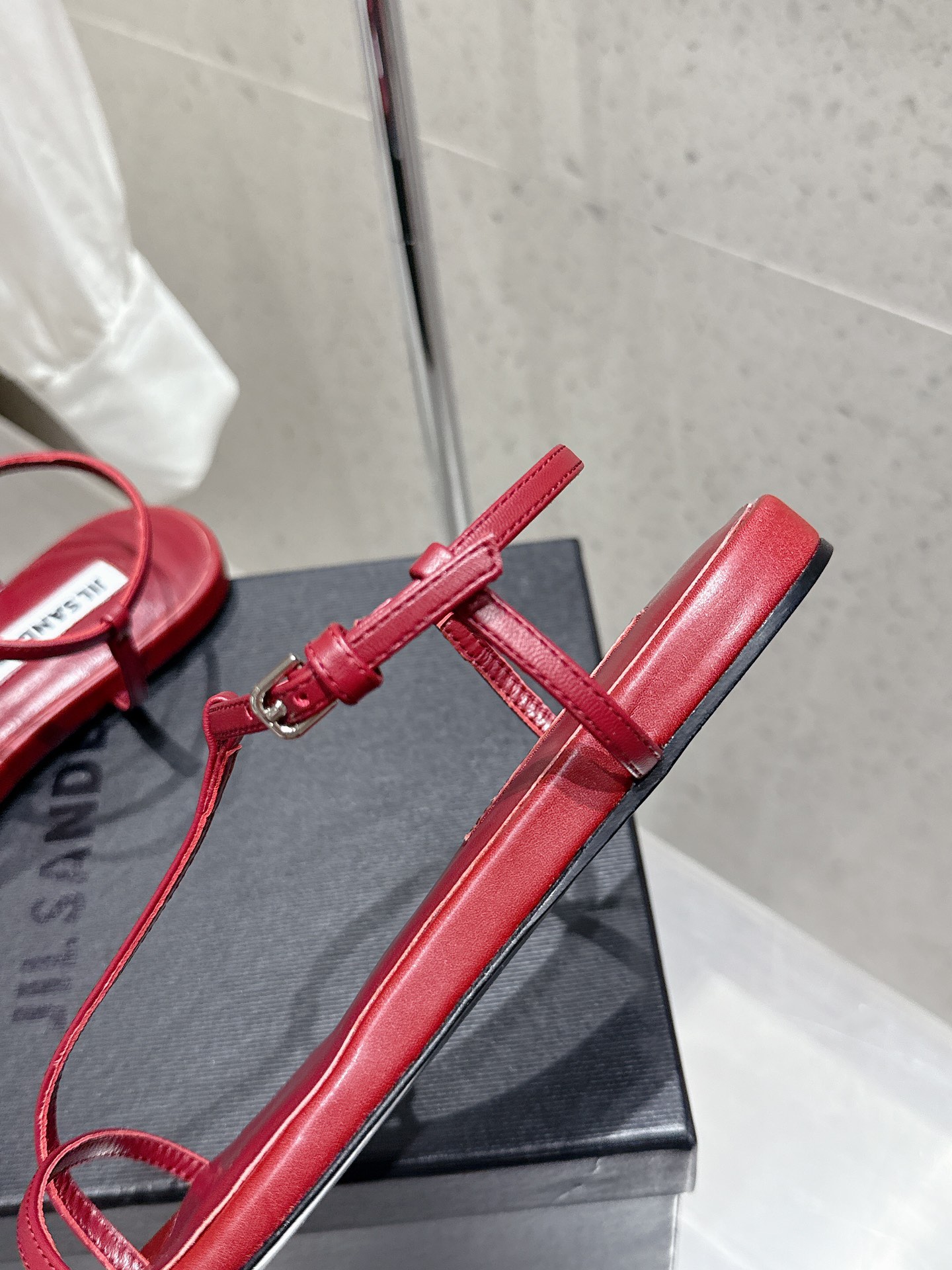 Jil Sander’s High-Quality Summer Sandals: Classic Design, Superior Comfort, Premium Materials. - 图片 7