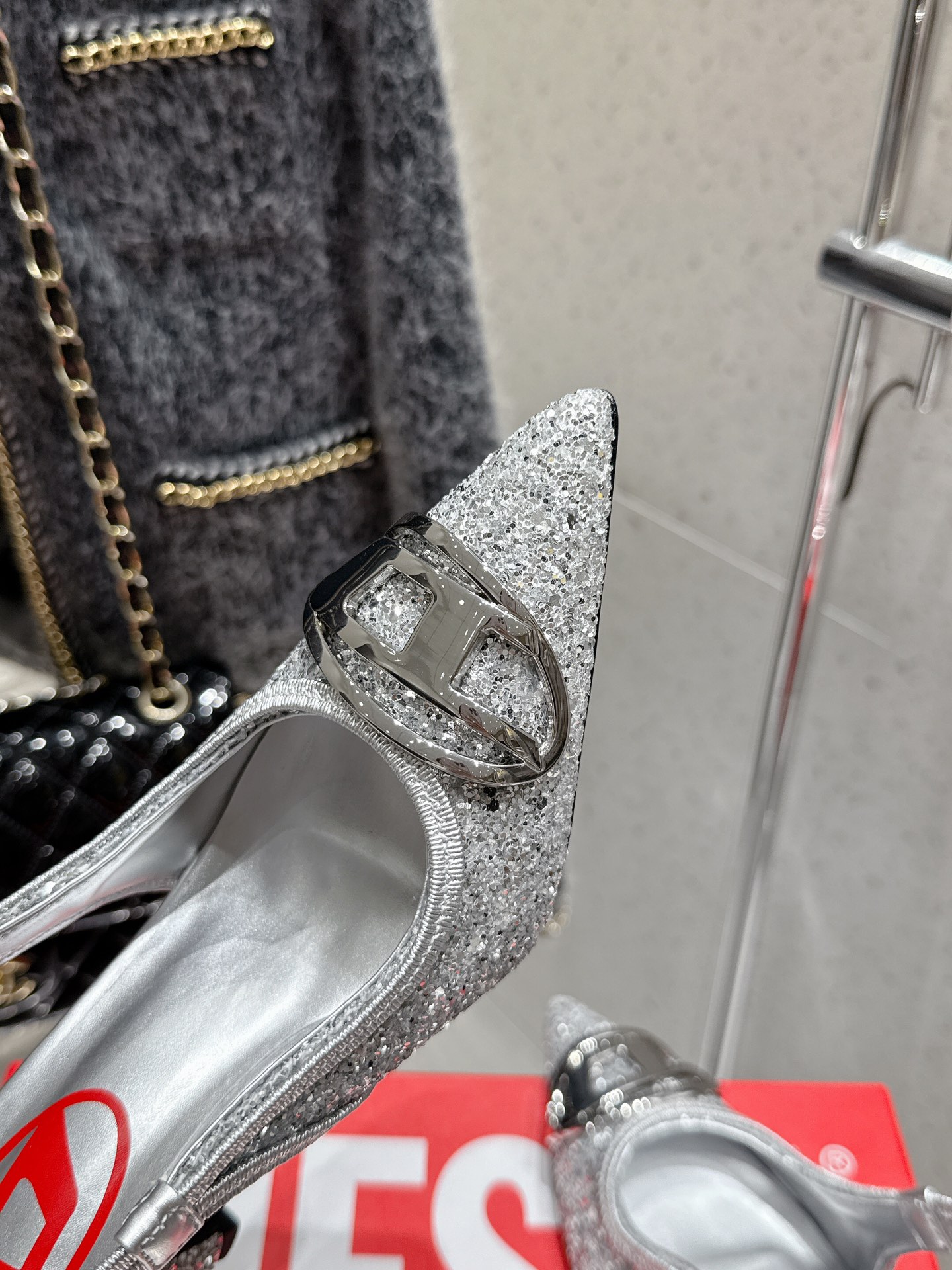 Top-level Diesel Sandals: Oxen Skins, Custom Fabrics, D-Word Logo, 8.5cm Heels - 图片 5