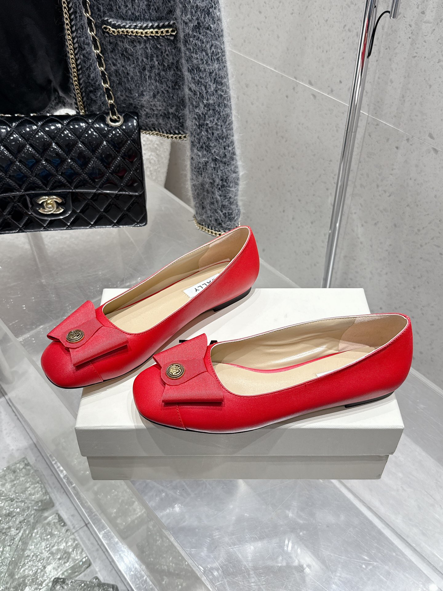 Bally Women's Red Leather Ballet Flats with Bow Accent - Elegant & Comfortable 1 Bally Women's Red Leather Ballet Flats with Bow Accent - Elegant & Comfortable