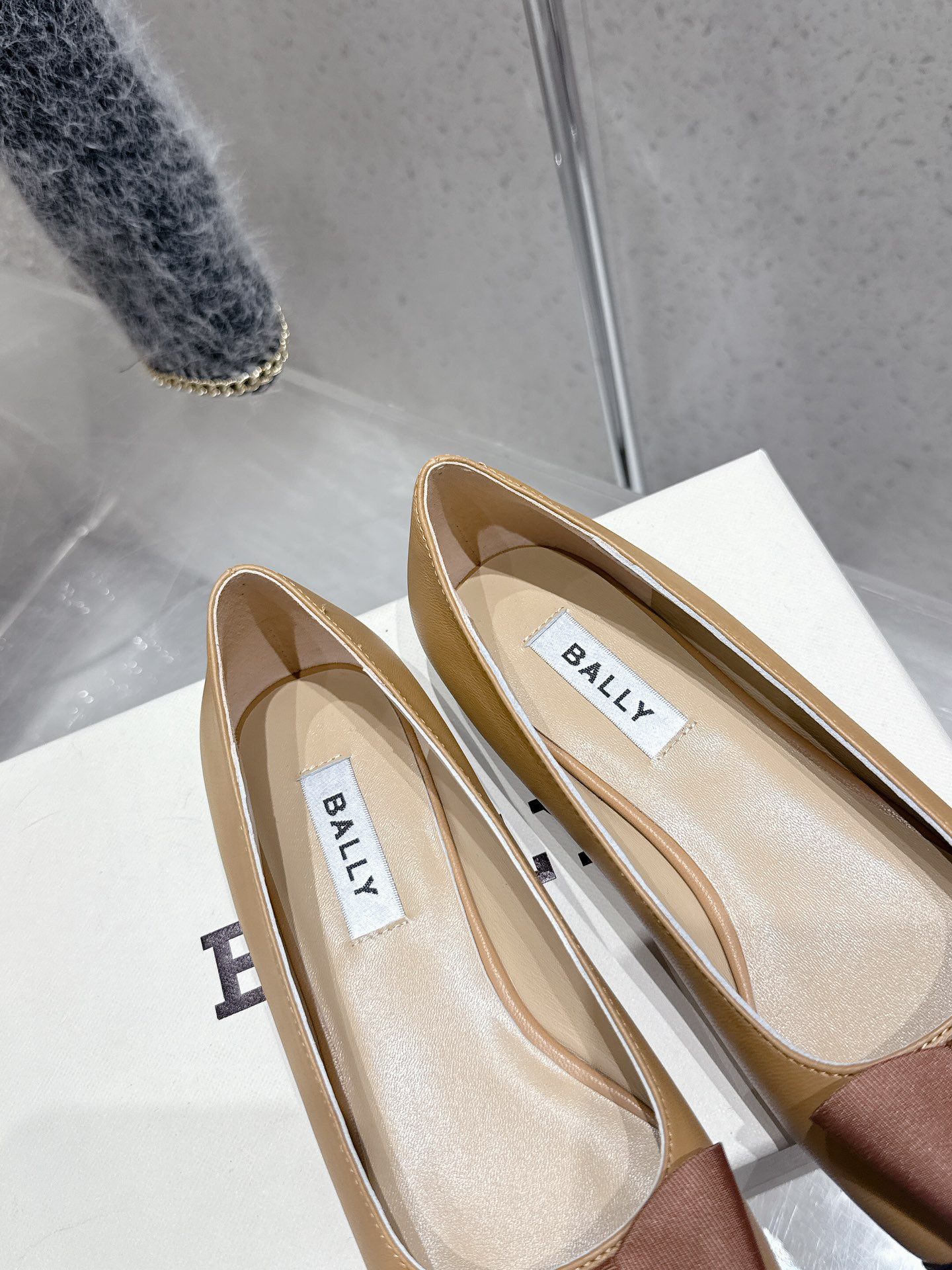 Bally Women's Ballet Flats with Ribbon and Buckle in Leather, Flat Heel 7 i1744186610 6049 3