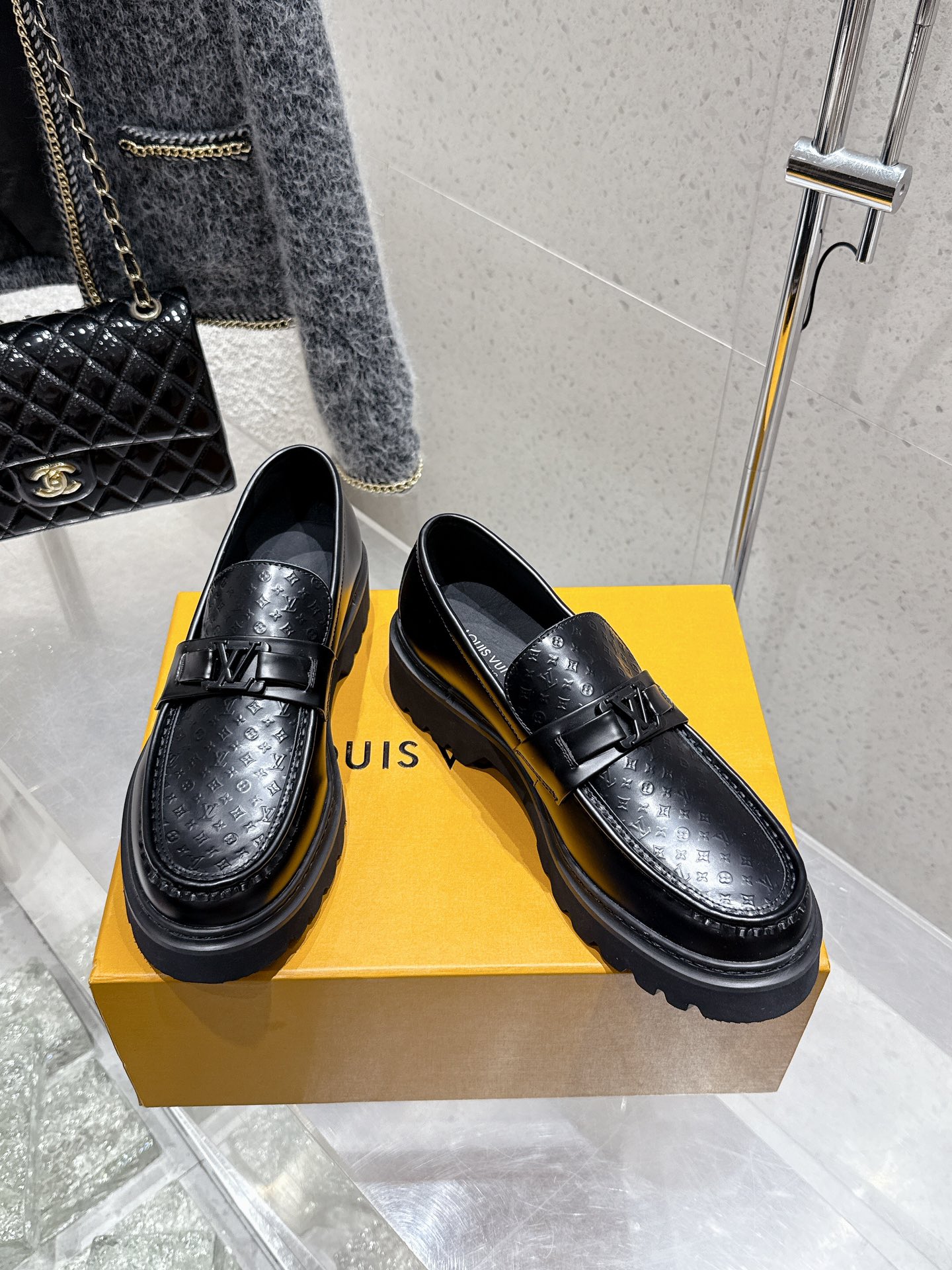 Louis Vuitton Embossed Chain Loafers, Premium Leather, Platform Design 4 i1744804341 8641 4