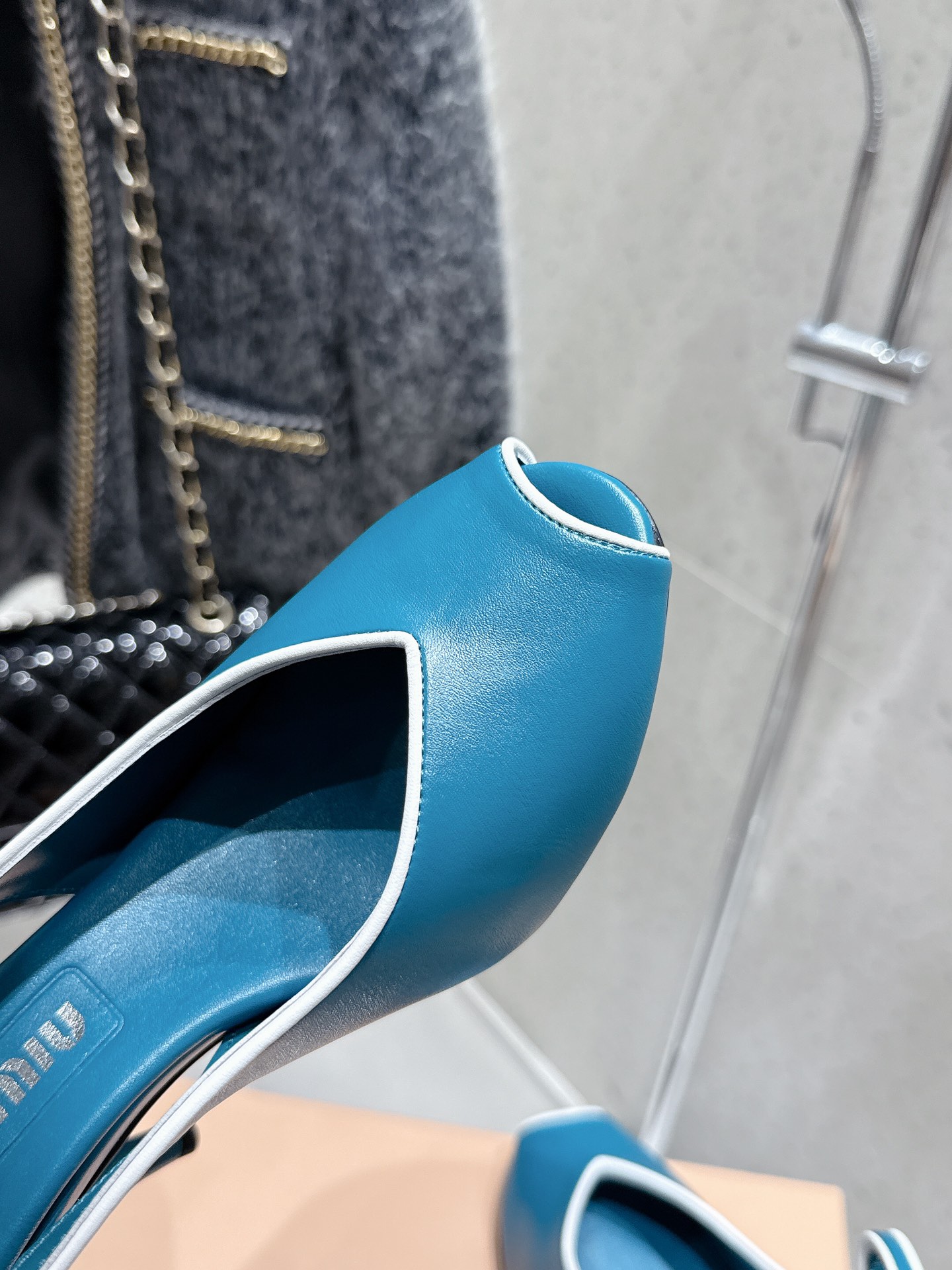 Miu Miu Retro Kitten Heel Slingbacks - Spring/Summer Collection 7 i1746013977 6011 3