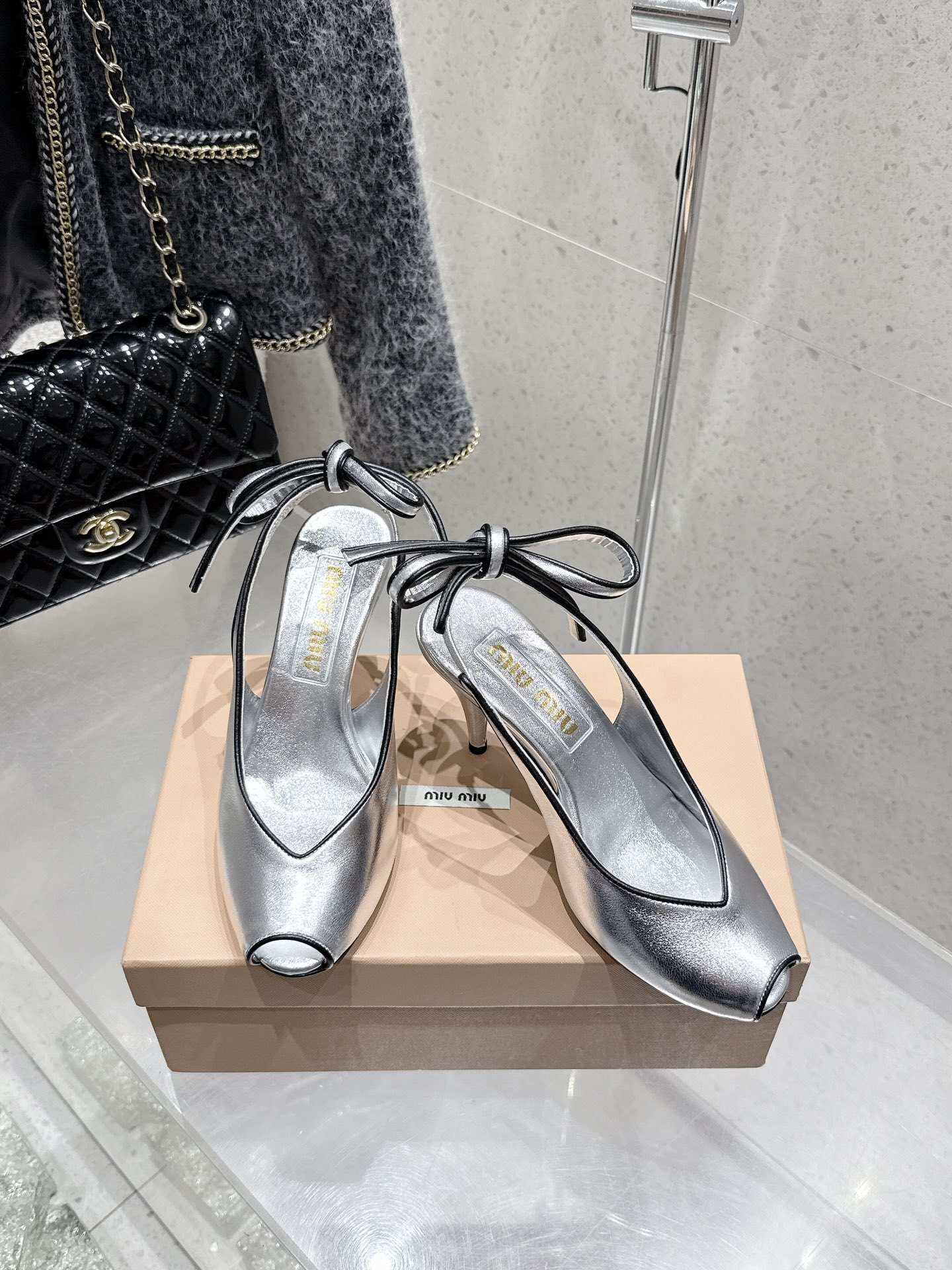 Miu Miu Retro High Heel Slingbacks with Bow Detail, Silver Leather 4 i1746014098 9014 5