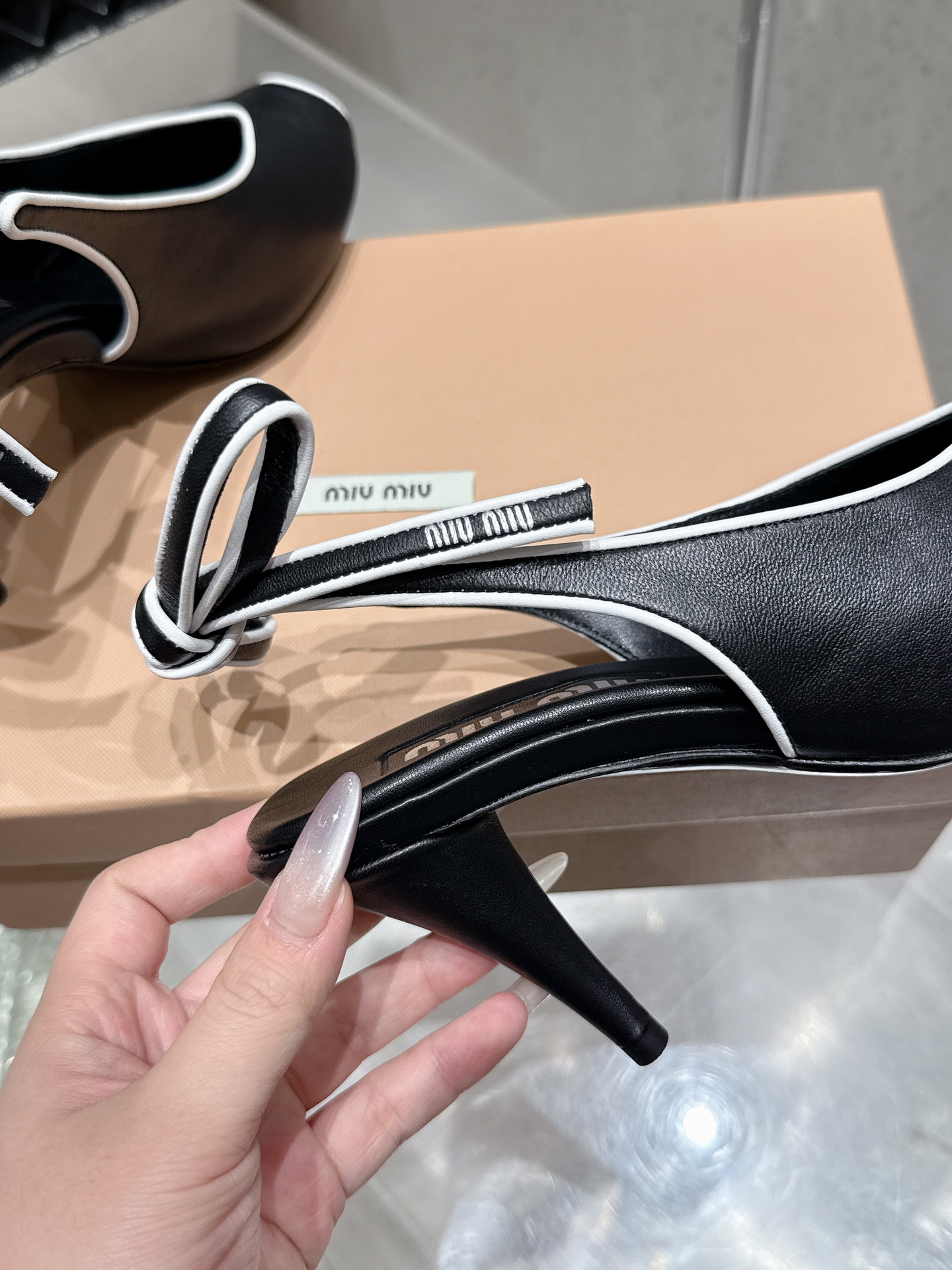 Miu Miu Retro High Heel Slingback Sandals With Bow Accent 9 i1746014205 18 0