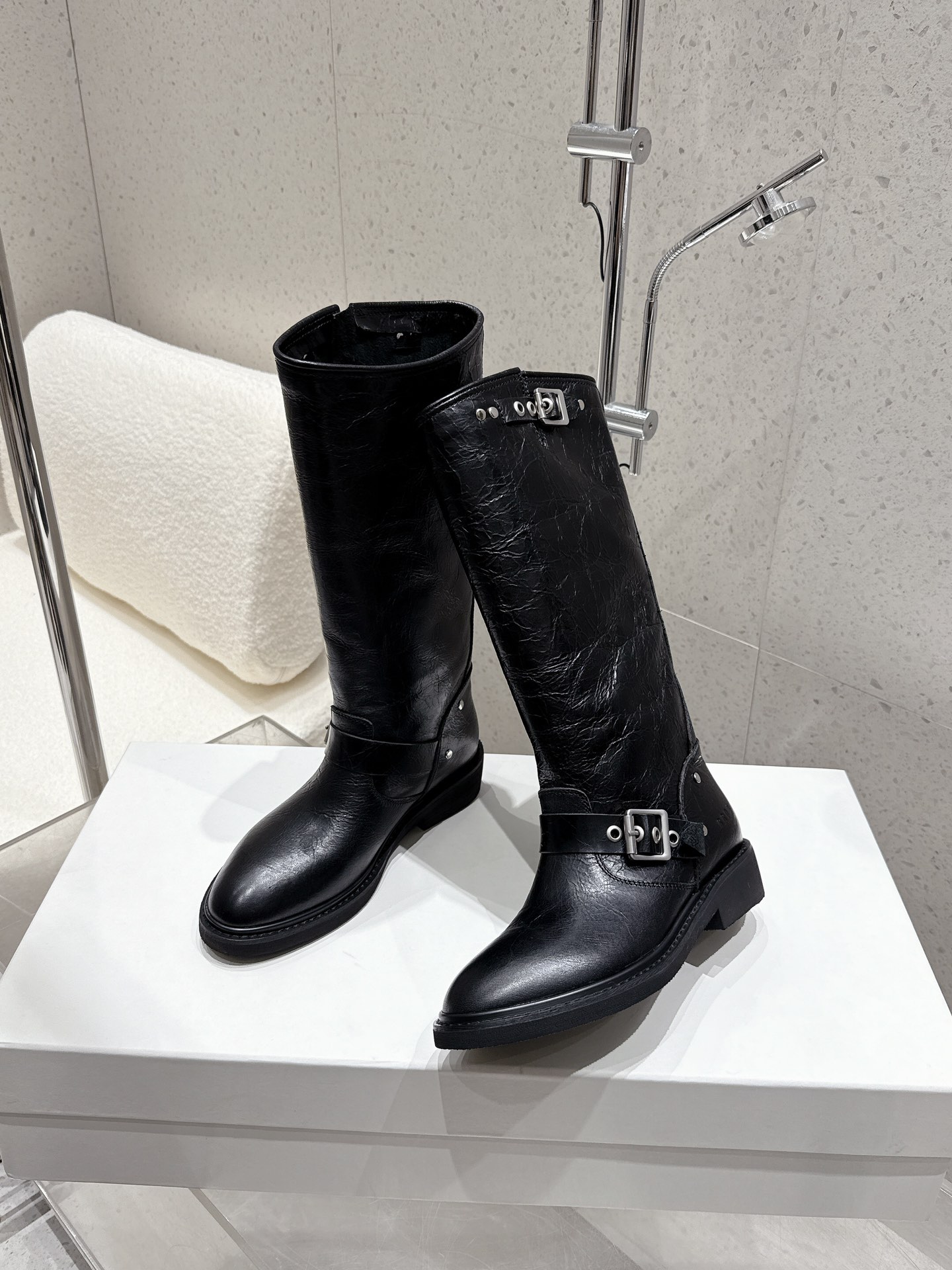 Golden GOOSE 2025 Cowboy Knight Boots: Stylish Western Boots with Cowskin, Size 35-39# - 图片 4