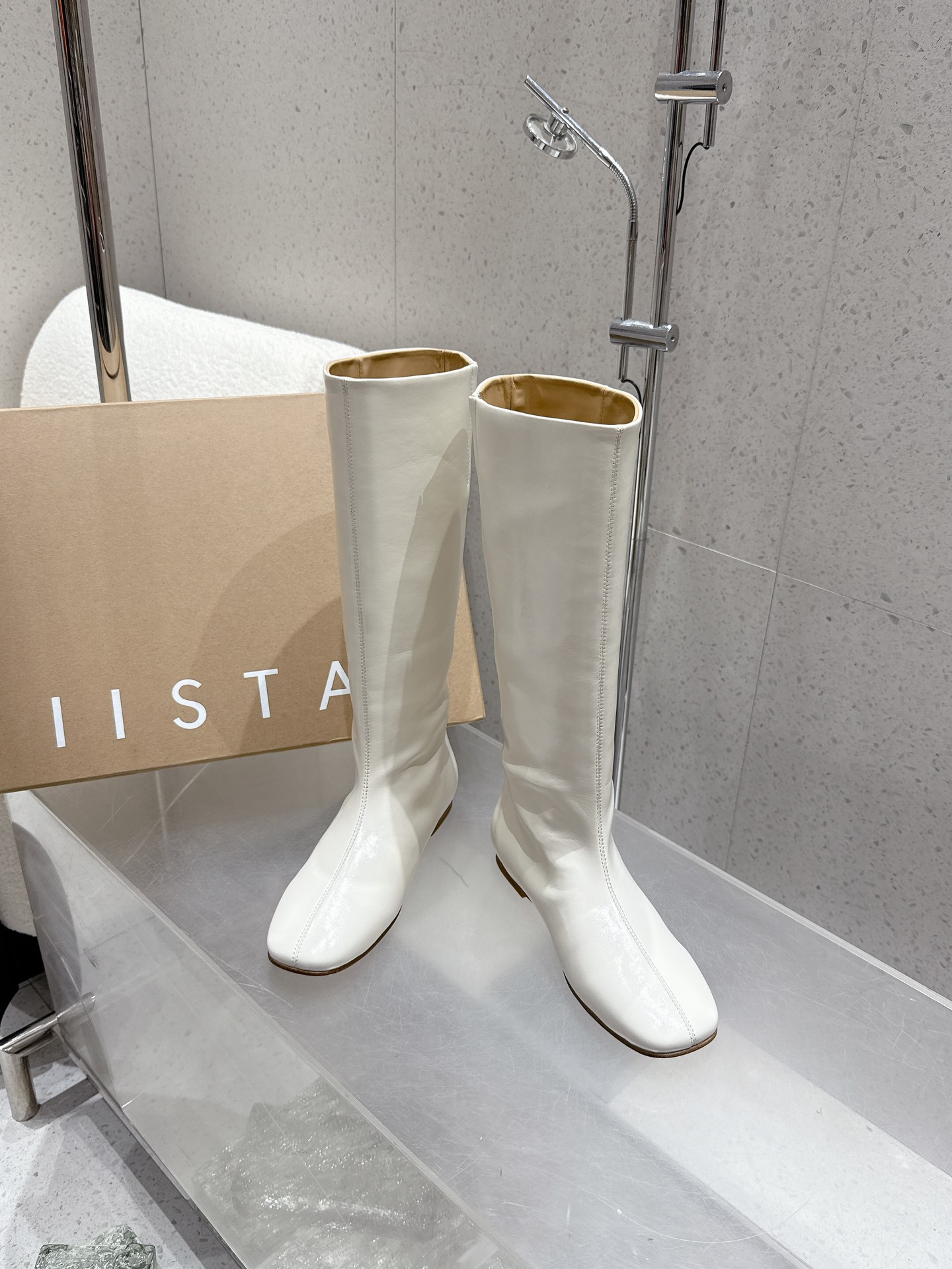 Fashionable Miista 25s: Fall/Winter 2022 Substitute Level 1100, Sizes 35-40 - 图片 2
