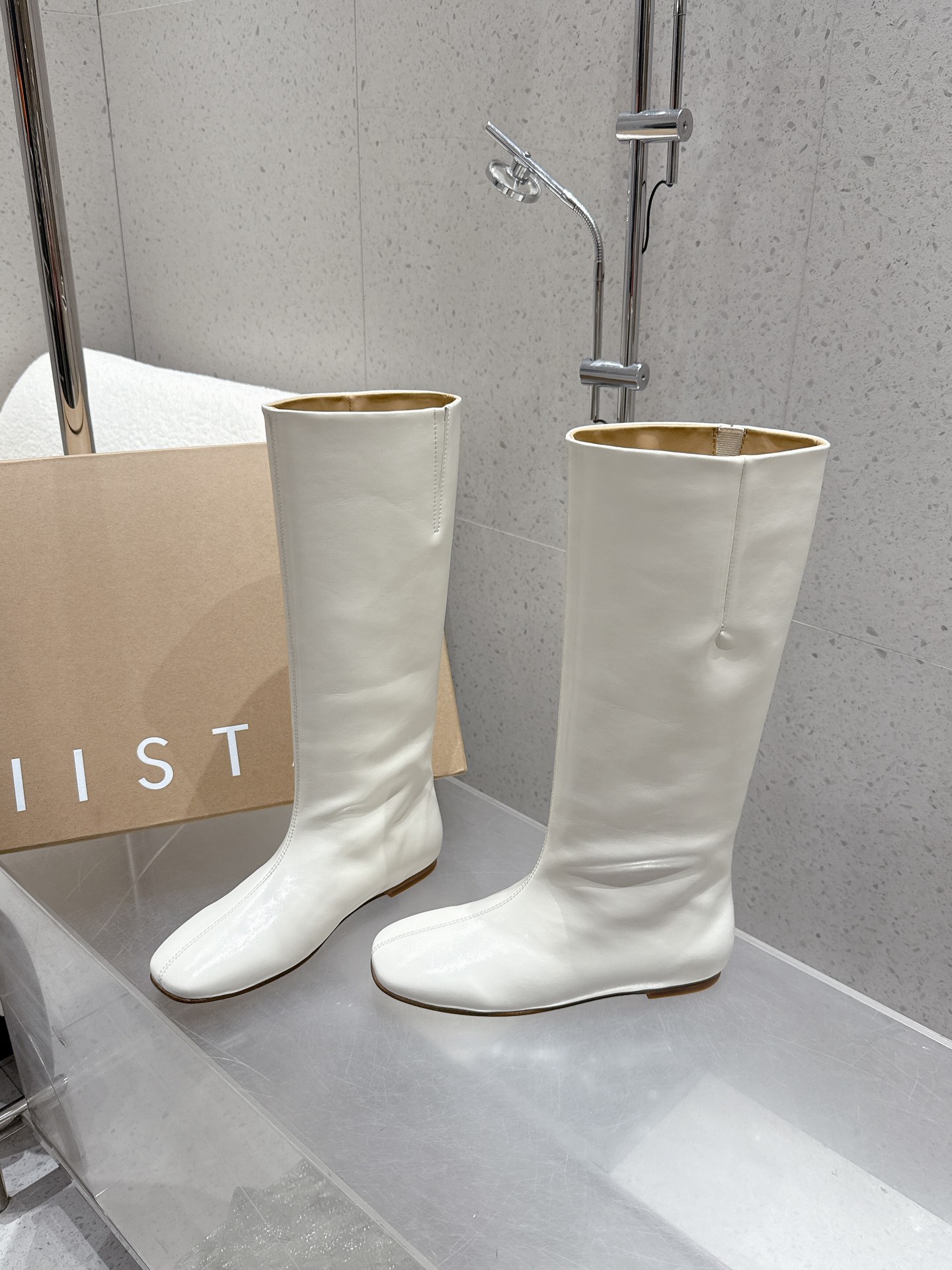 Fashionable Miista 25s: Fall/Winter 2022 Substitute Level 1100, Sizes 35-40