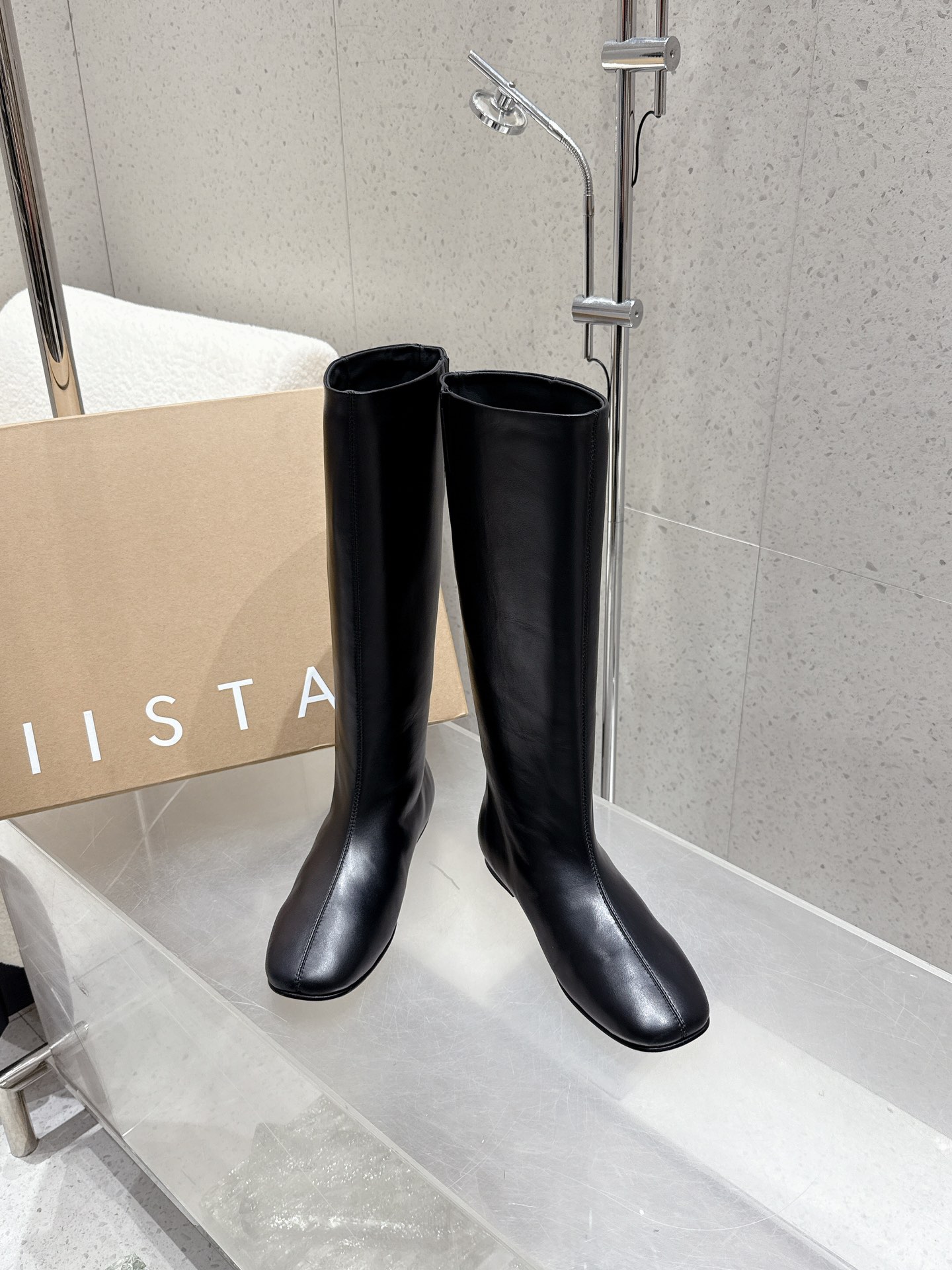 Fashion Alert: Miista 25s Substitution for Fall/Winter, Size 35-40, Inspirational Style! - 图片 2
