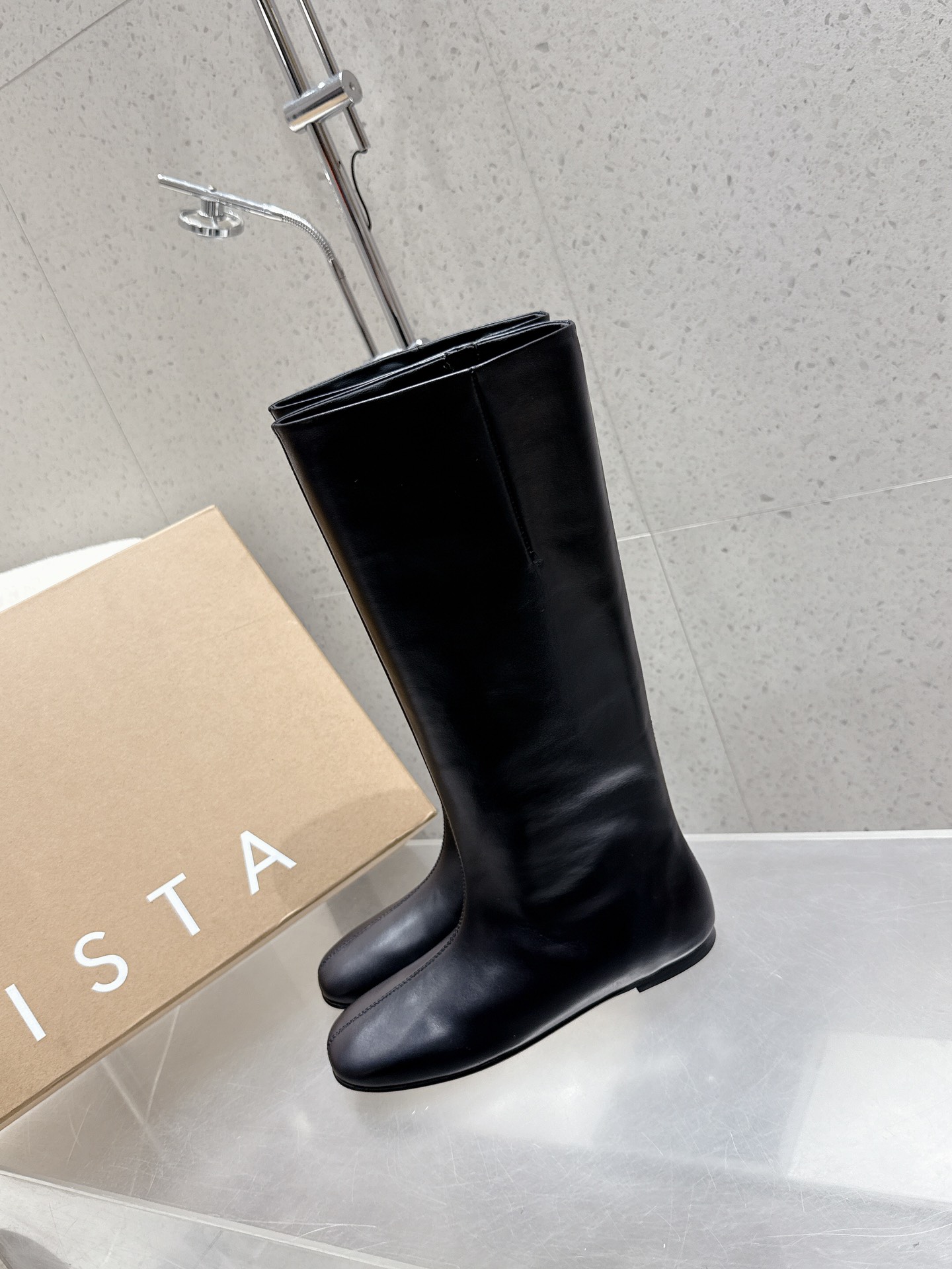 Fashion Alert: Miista 25s Substitution for Fall/Winter, Size 35-40, Inspirational Style! - 图片 3