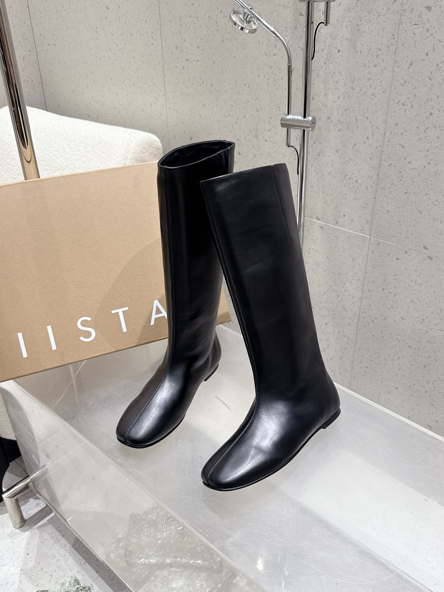 Fashion Alert: Miista 25s Substitution for Fall/Winter, Size 35-40, Inspirational Style! - 图片 4