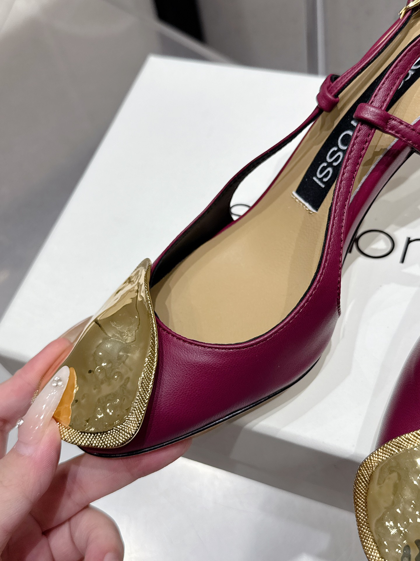 Italian Shoes King Sergio Rossi Gold Cut-in Sandals – High Quality, Elegant, Versatile, Imported Real Leather - 图片 5
