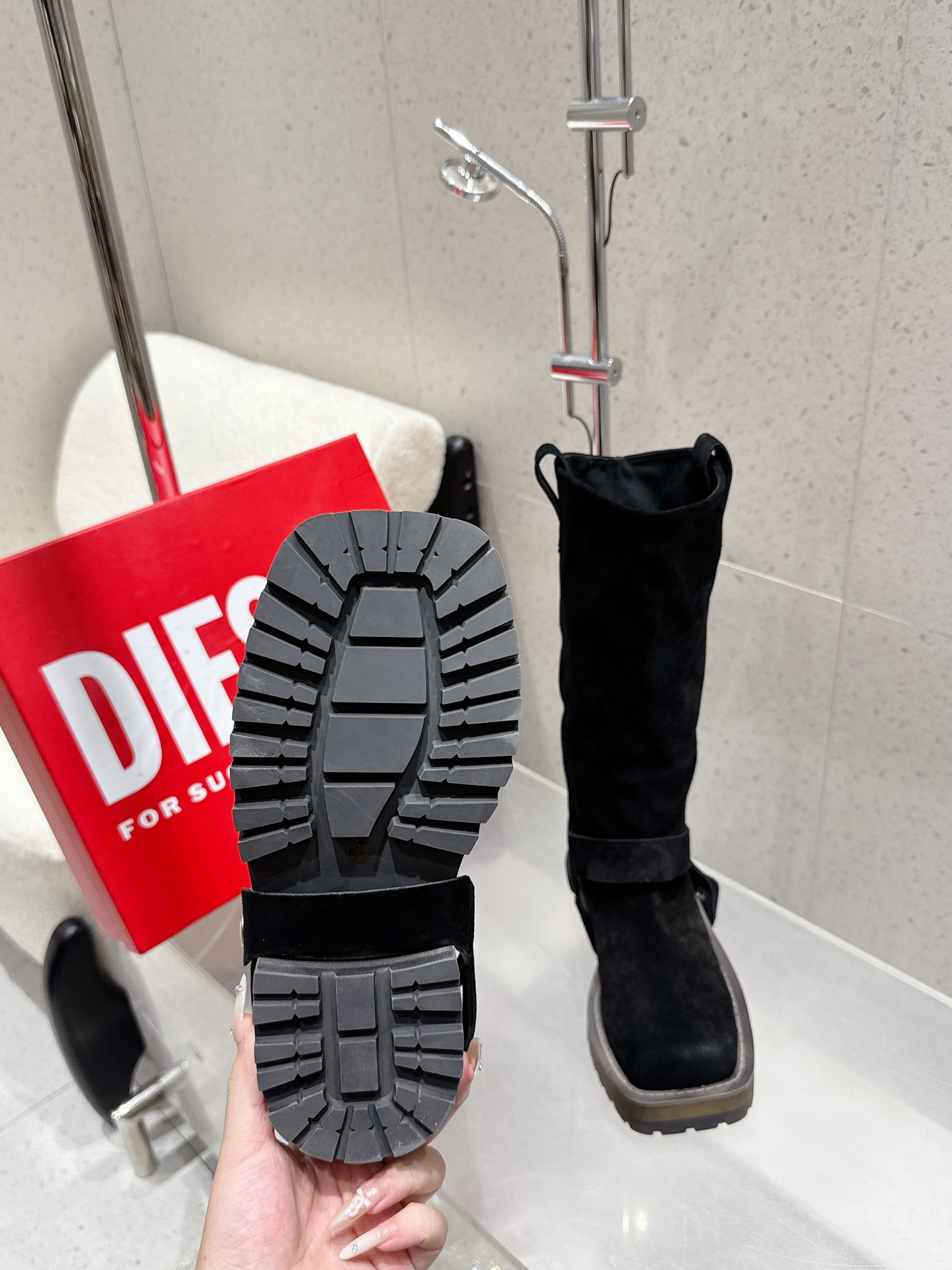 “1152Diesel 25ss High-Quality Prototype Aluminum Shoes with Sheepskin Lining and 5cm Heels” - 图片 8