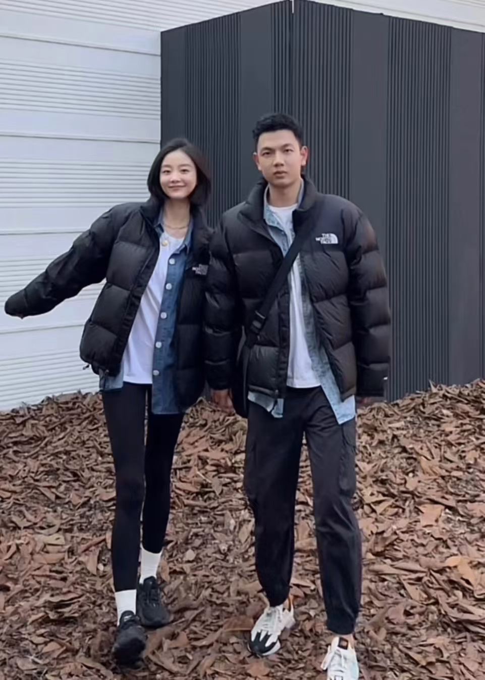 经典北面96款羽绒服 经典永不过时 防风保暖 情侣校服🔻