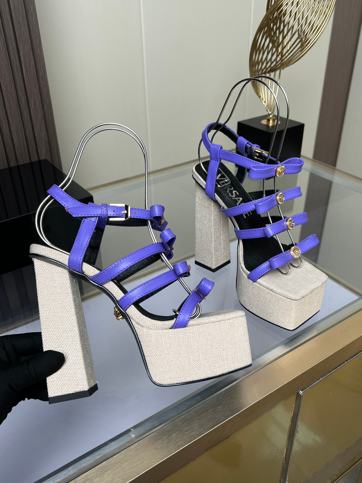 Van Sage’s High-Speed Fashion Tarps Sandals: Leather Mats, Rubber Base, Multiple Colors - 图片 2