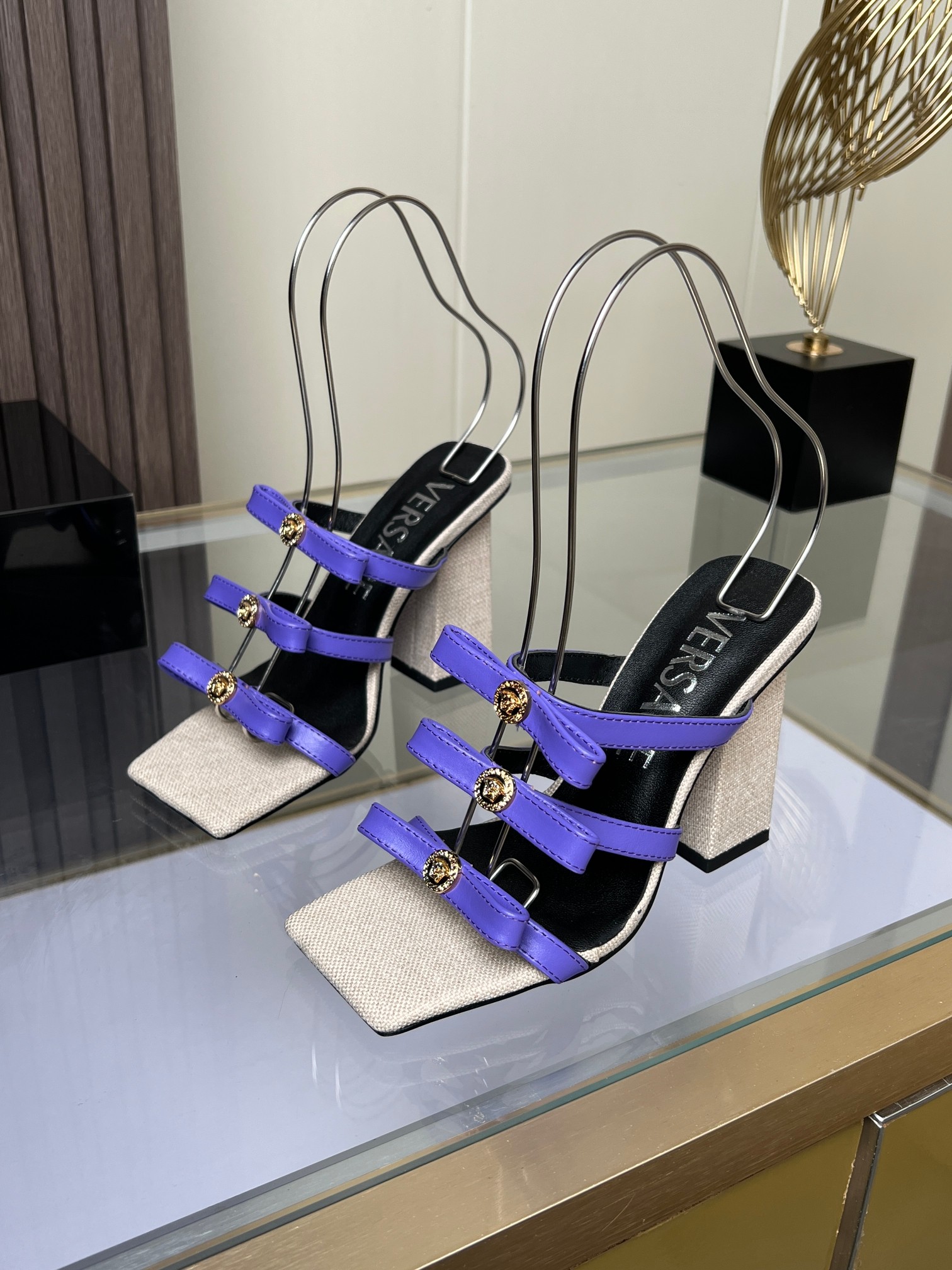 Van Sage’s High-Speed Fashion Sandals: Cattle Skin, Sheep Leather, Rubber Base. - 图片 9